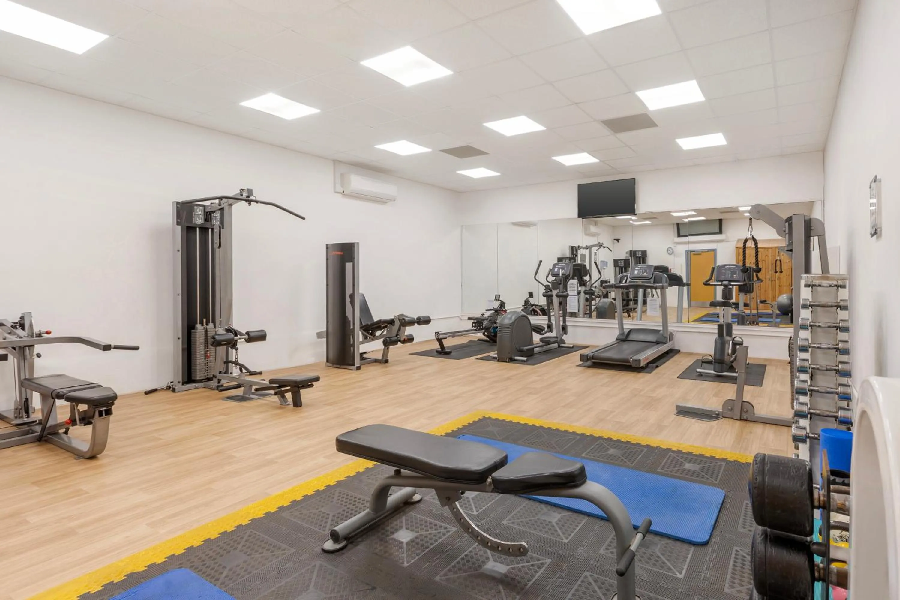 Fitness centre/facilities in Woodford Bridge Country Club