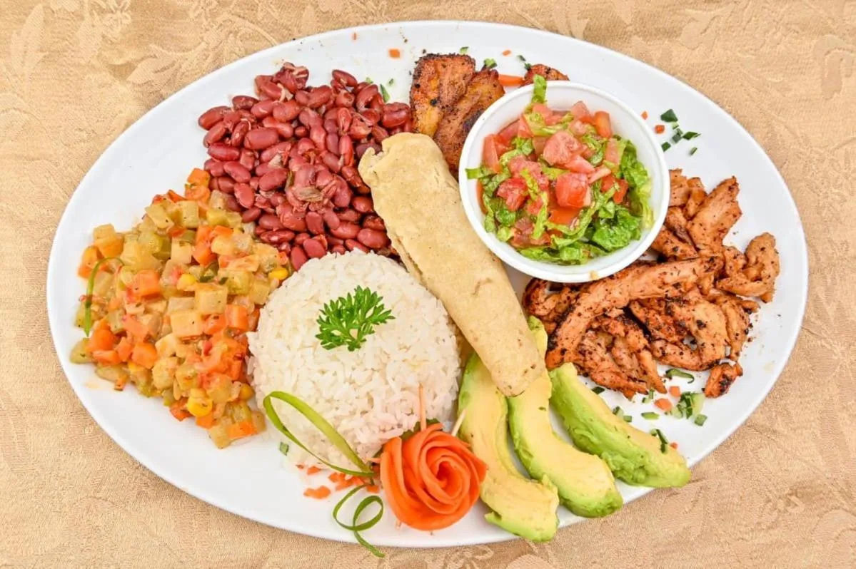 Lands in Love Hotel and Resort