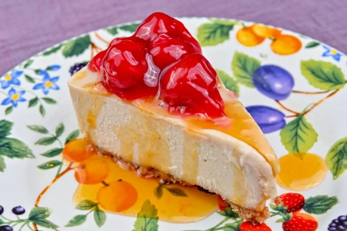 Lands in Love Hotel and Resort