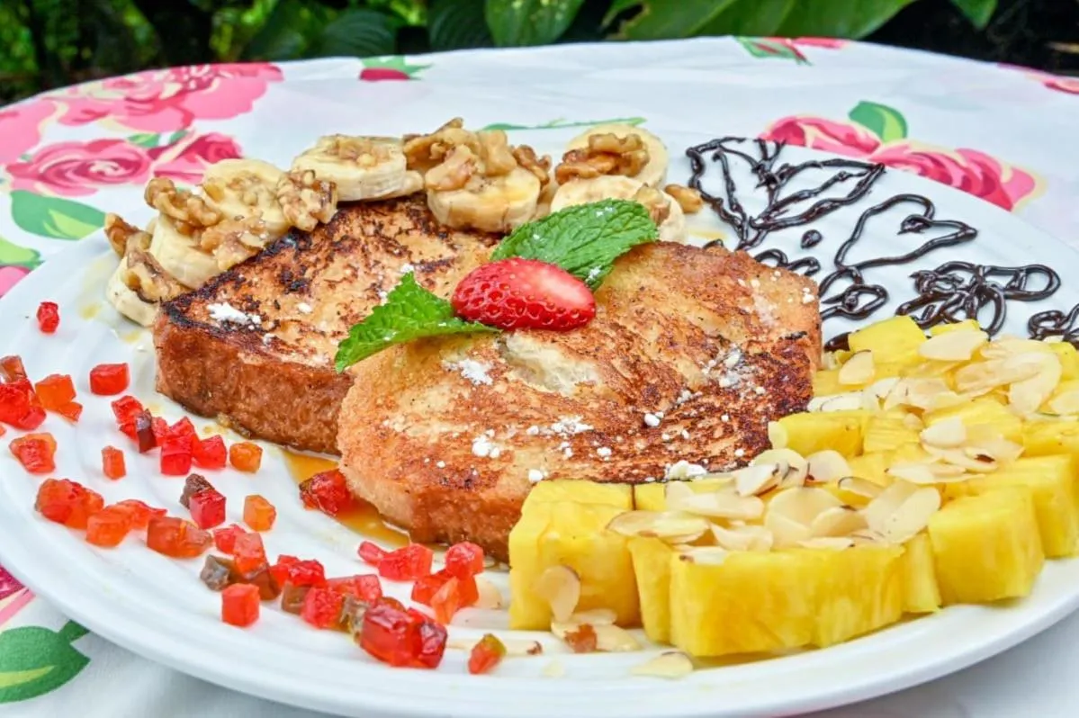 Lands in Love Hotel and Resort