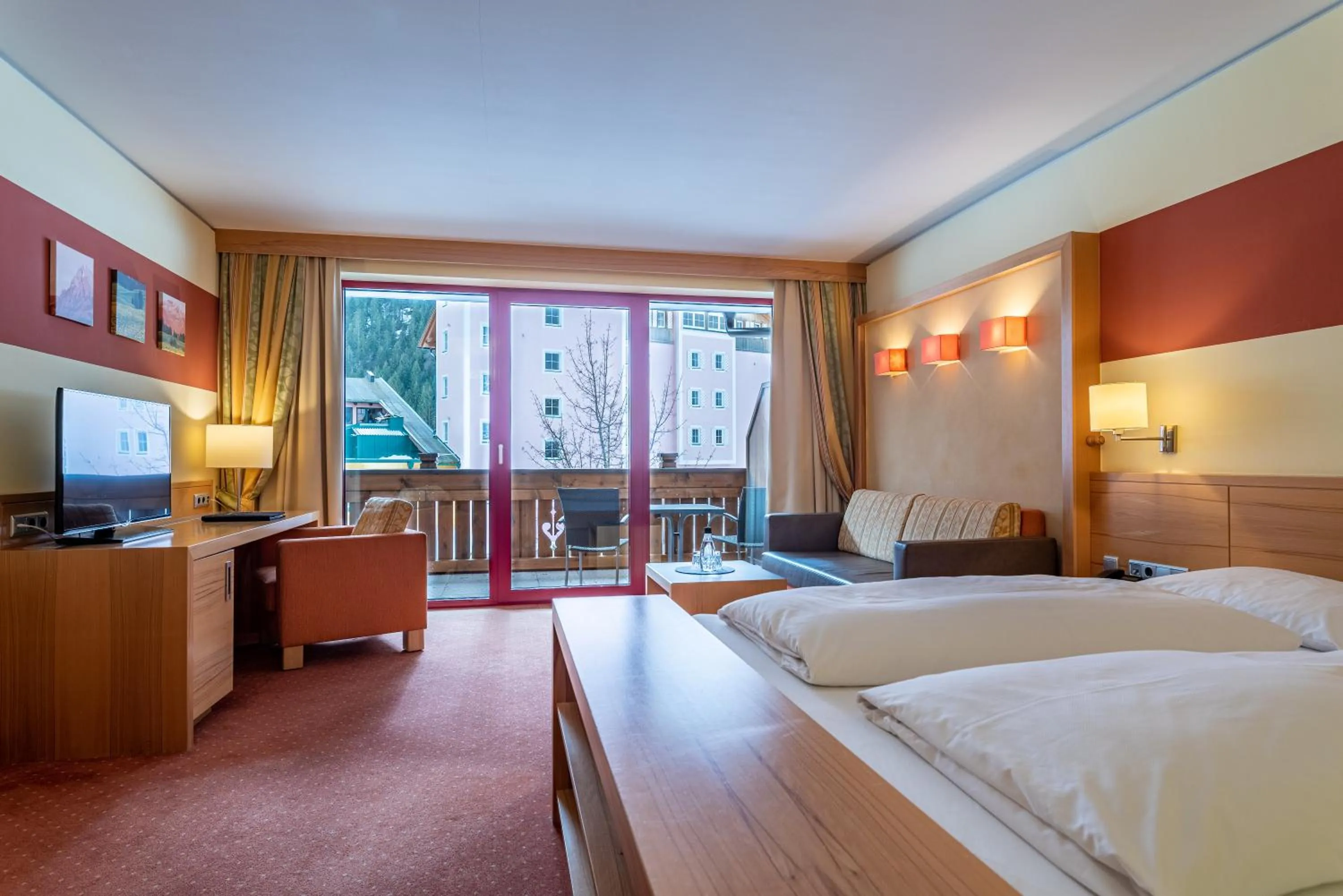 Photo of the whole room, Bed in Hotel Tyrol am Haldensee