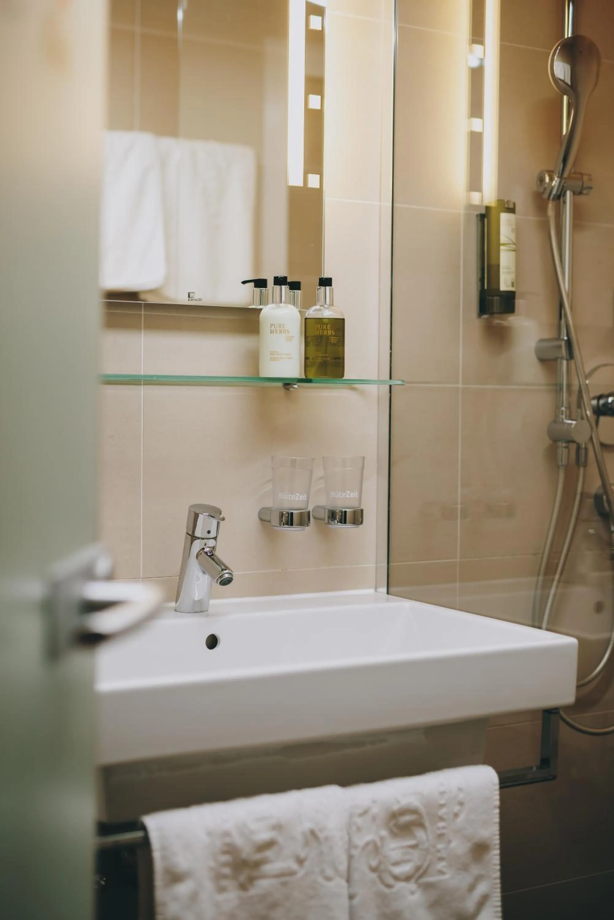 Bathroom in Hotel Tyrol am Haldensee