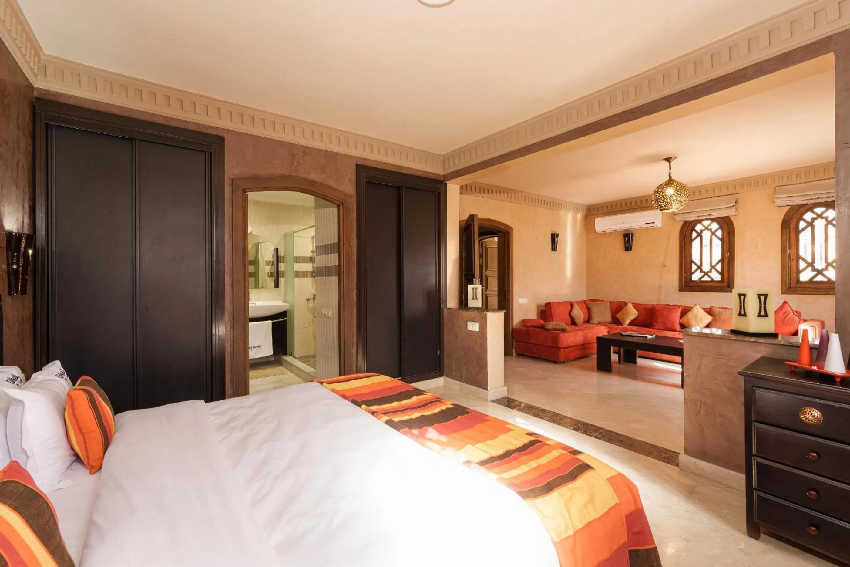 Bed in Riad Ushuaia - Centre Marrakech