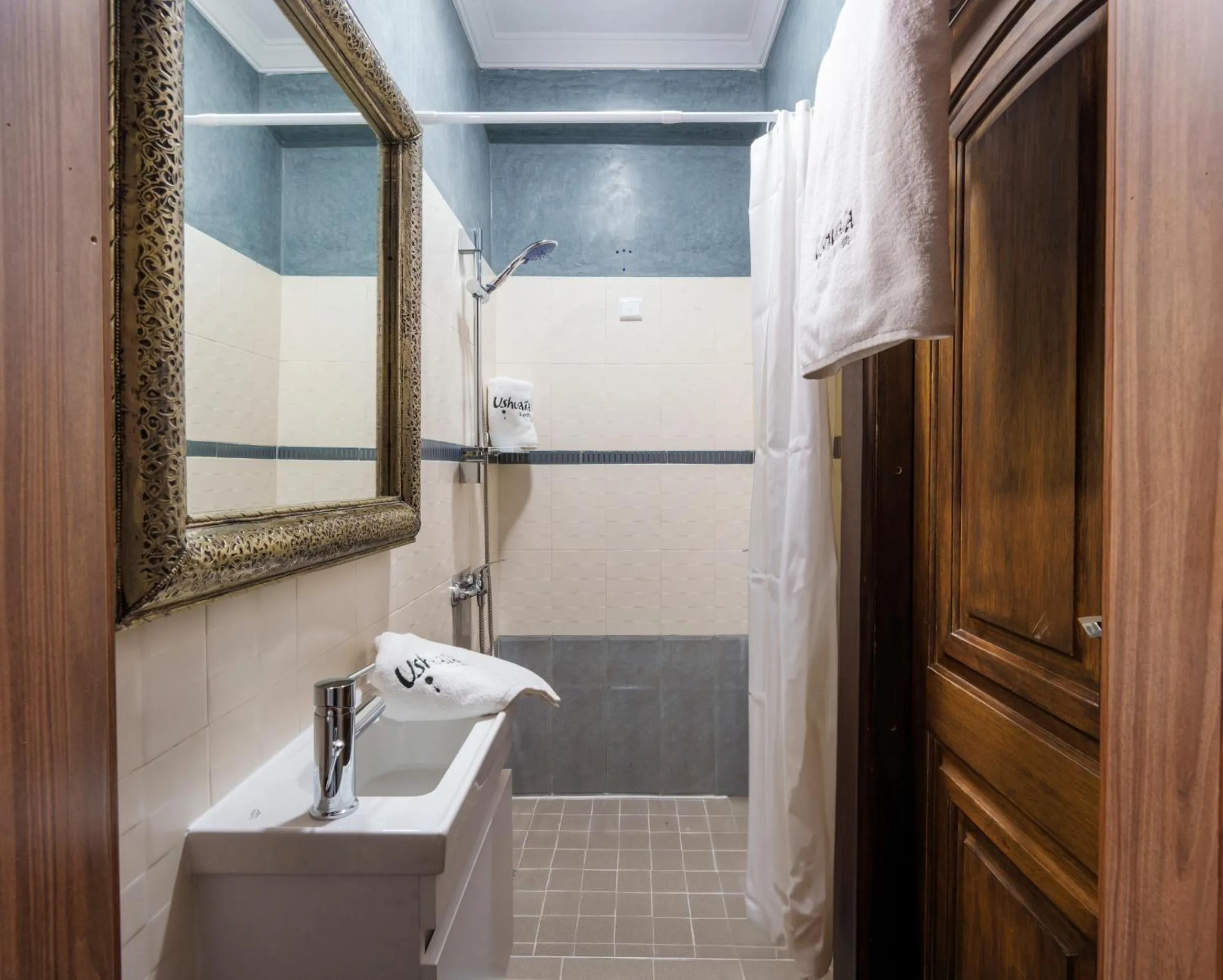 Shower in Riad Ushuaia - Centre Marrakech