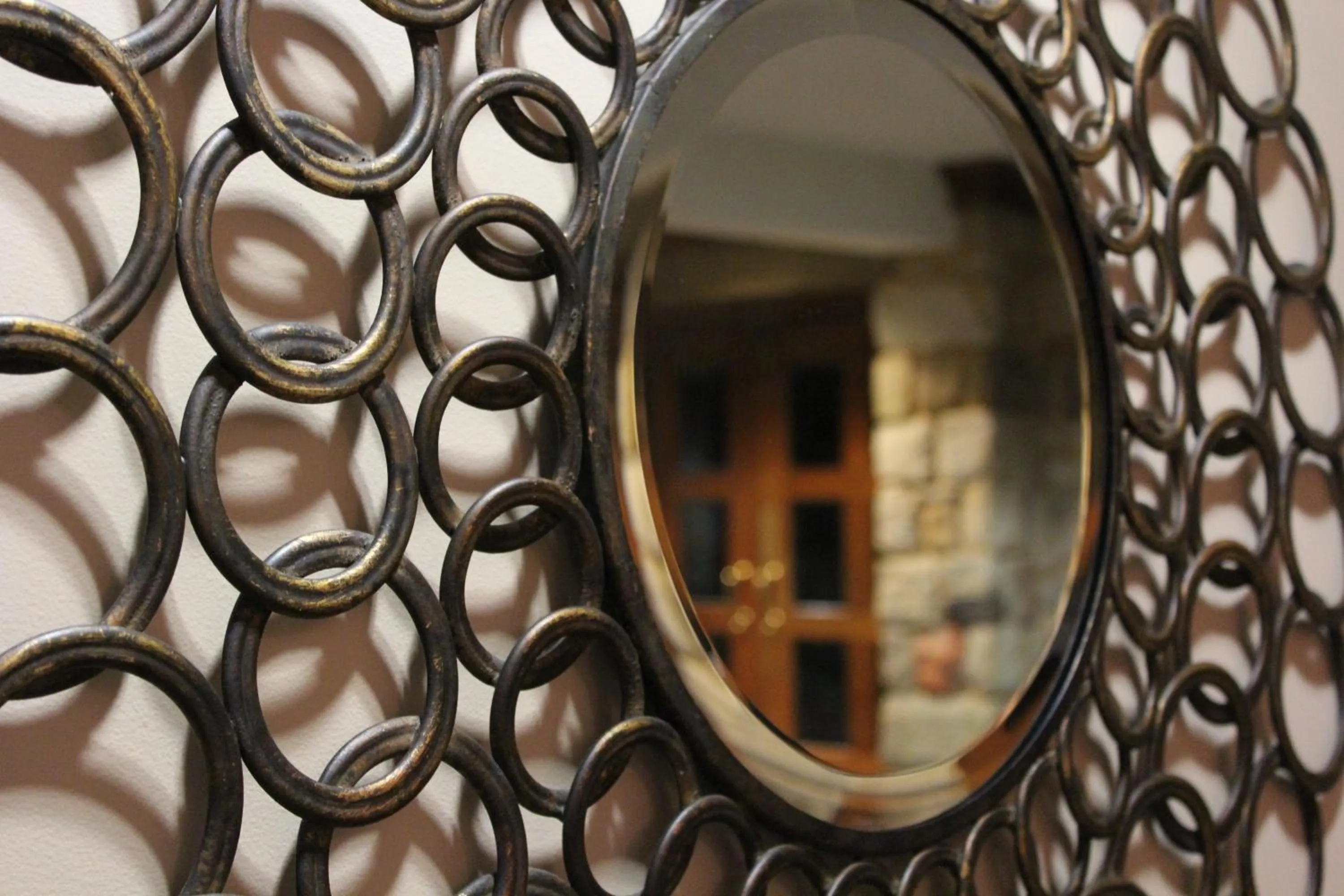 Decorative detail in Mercure Hunter Valley Gardens