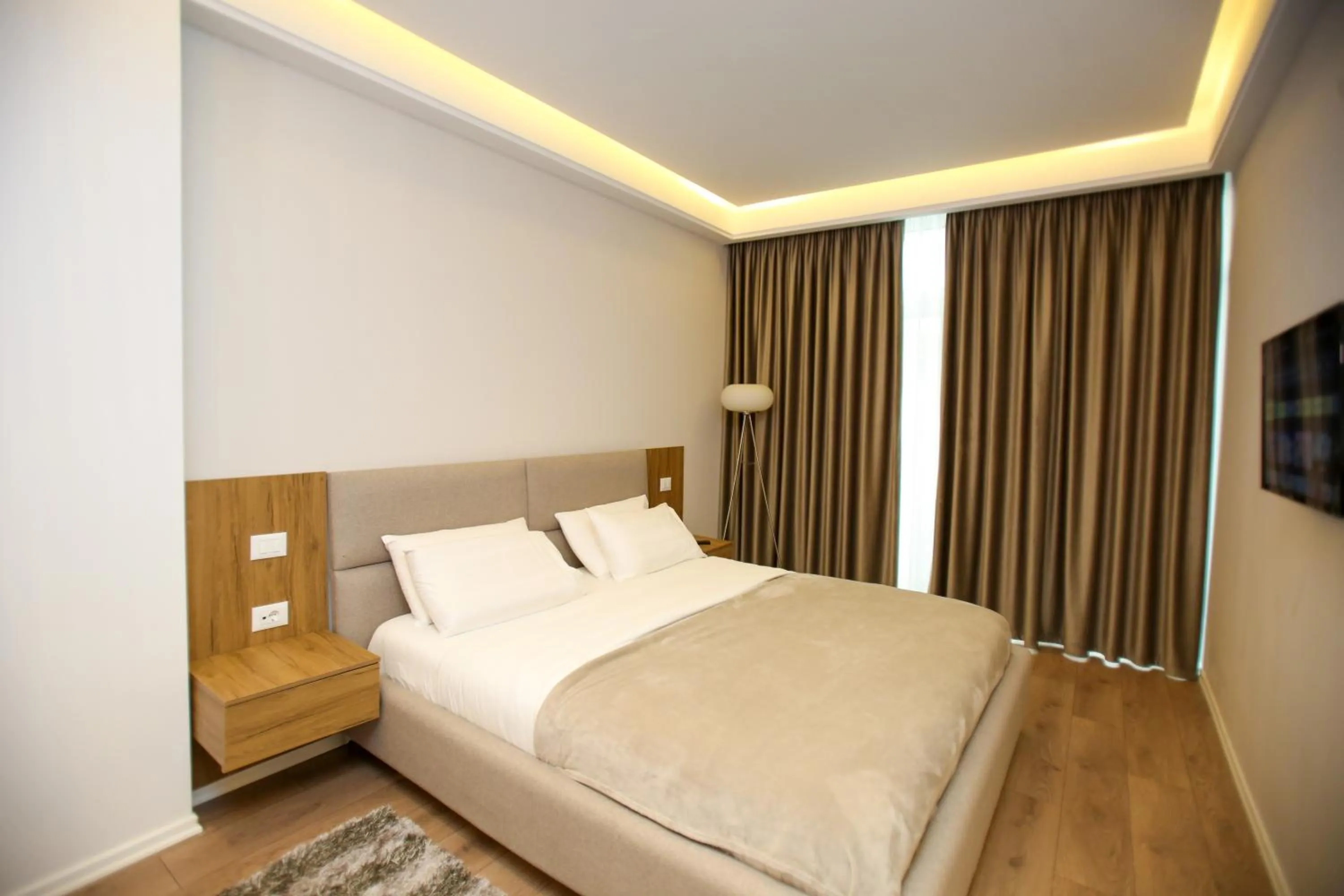 Bed in Hotel Vlora International