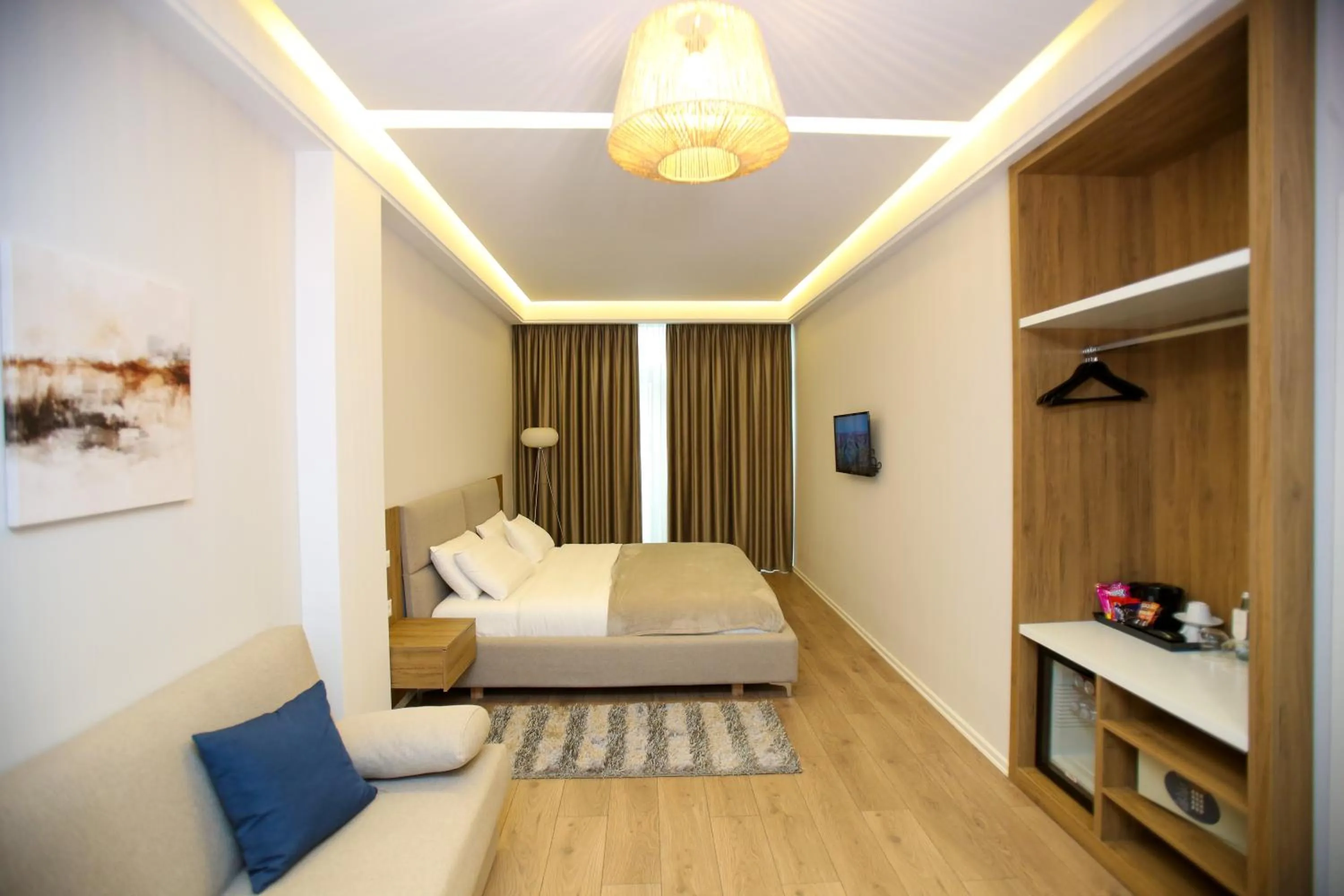 Photo of the whole room in Hotel Vlora International