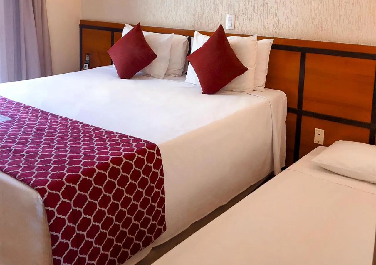 Bedroom, Bed in Leques Brasil Hotel Escola