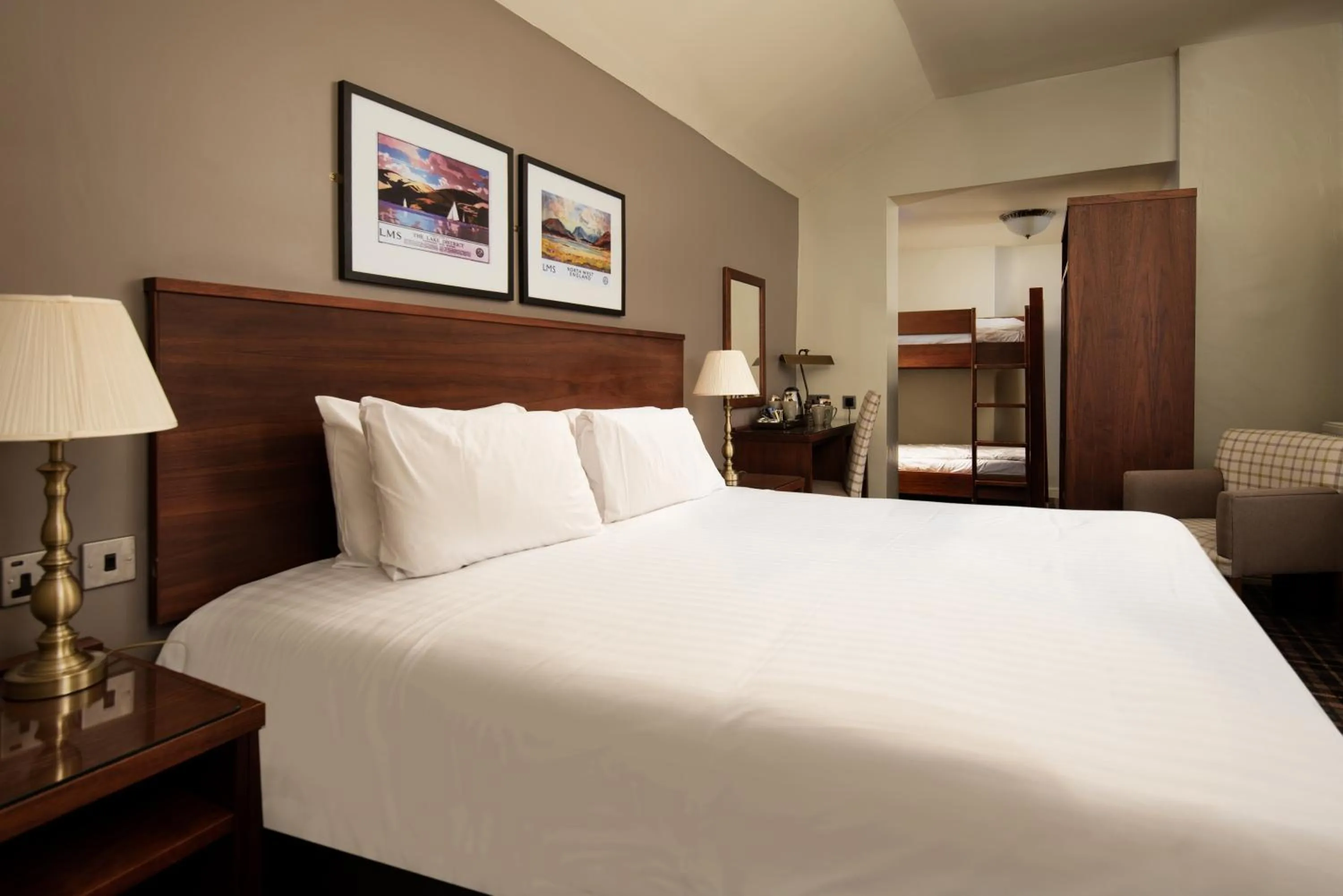 Bedroom, Bed in The Ambleside Inn - The Inn Collection Group