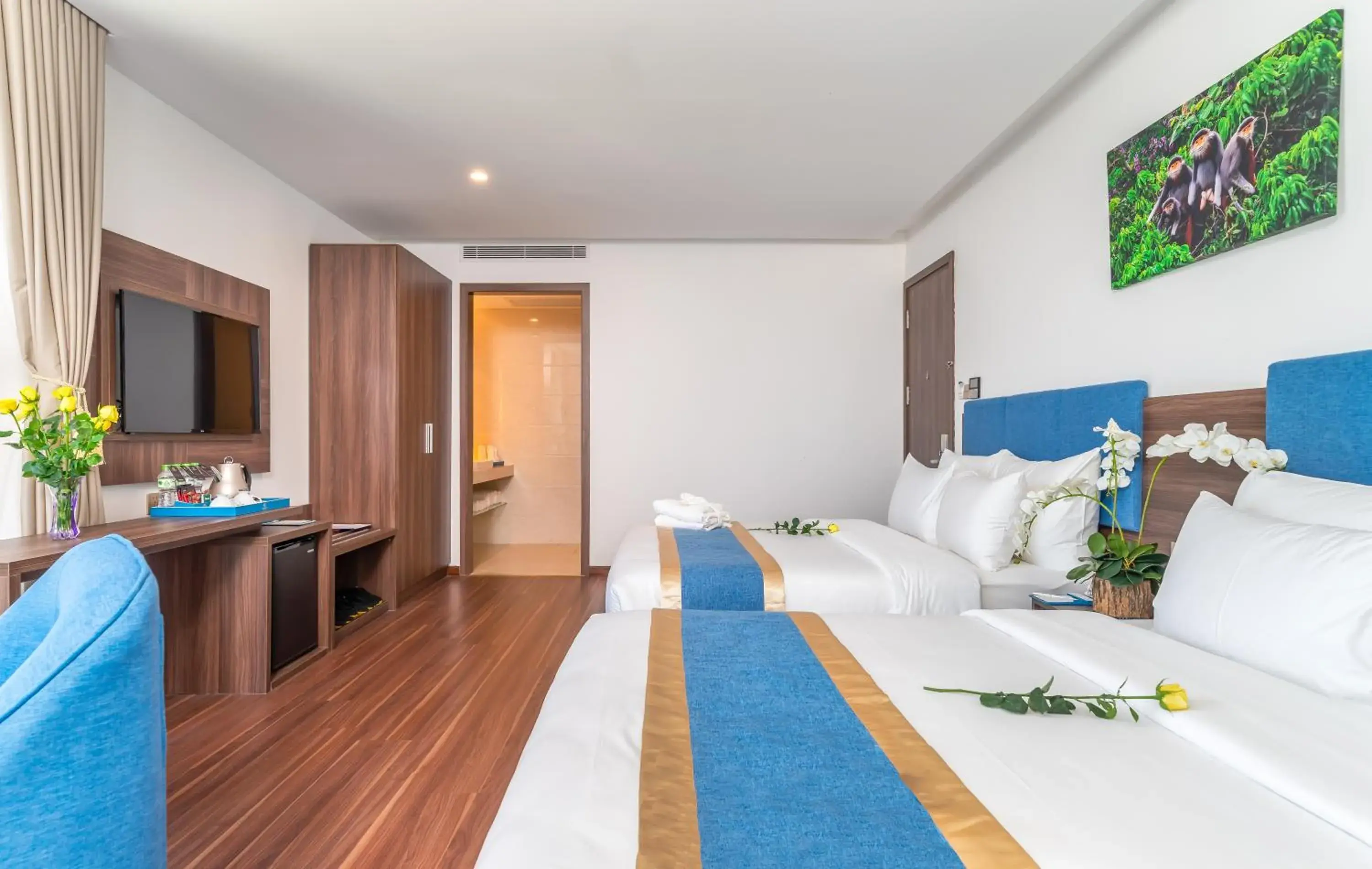 Family Room with Sea View in Grand Gold Hotel Family Room with Sea View in Grand Gold Hotel