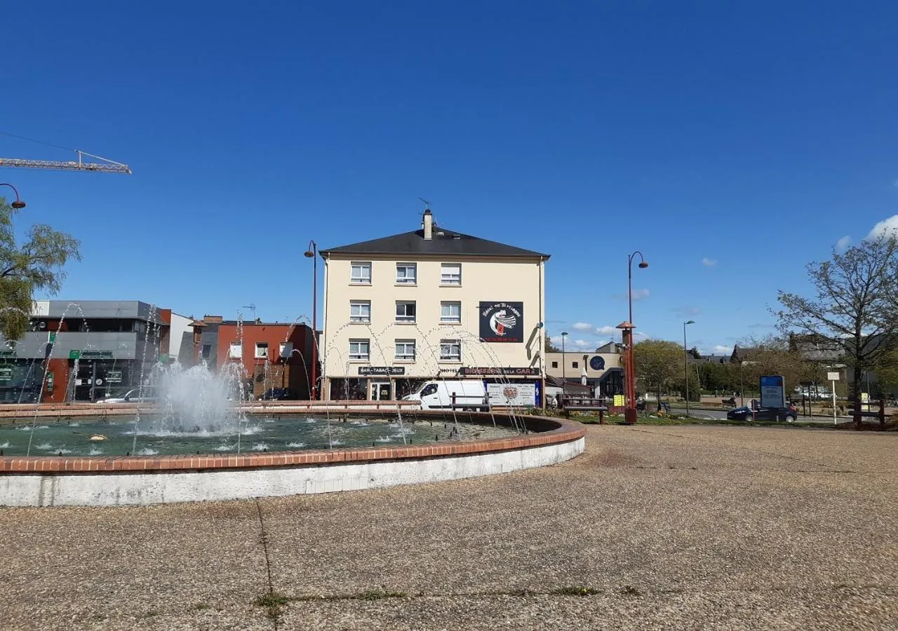 Property building in Hotel de Bretagne