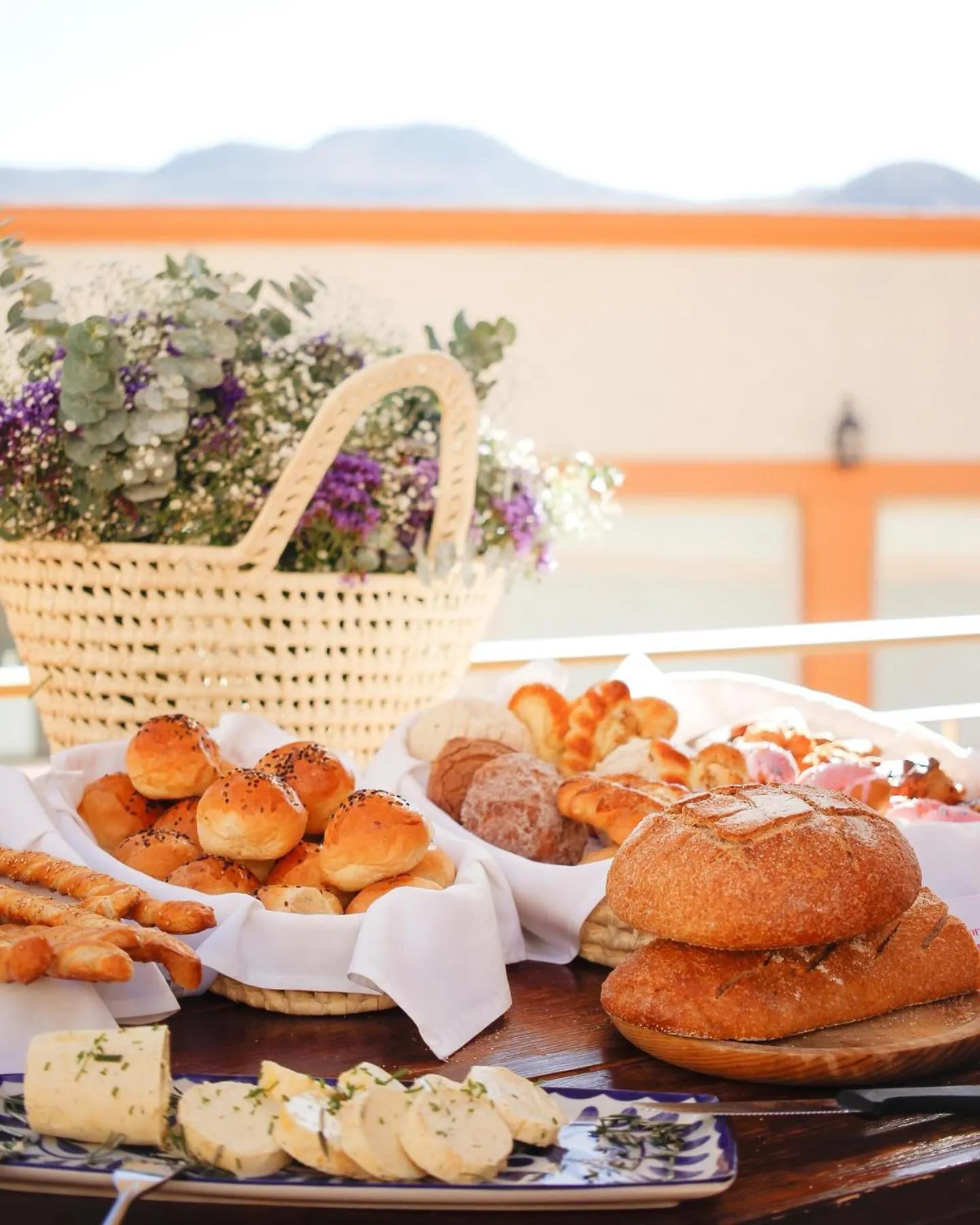 Restaurant/places to eat in Hotel Paseo de la Presa