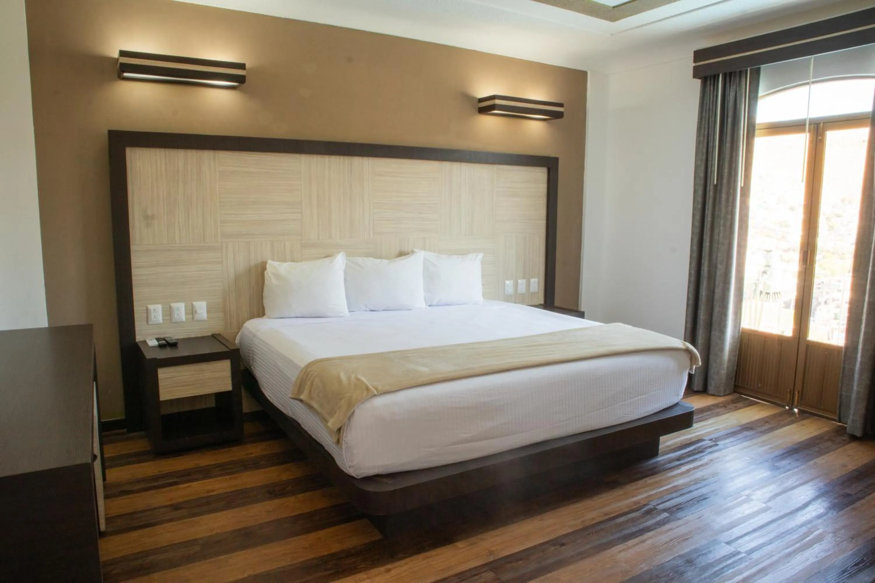 Bed in Hotel Paseo de la Presa