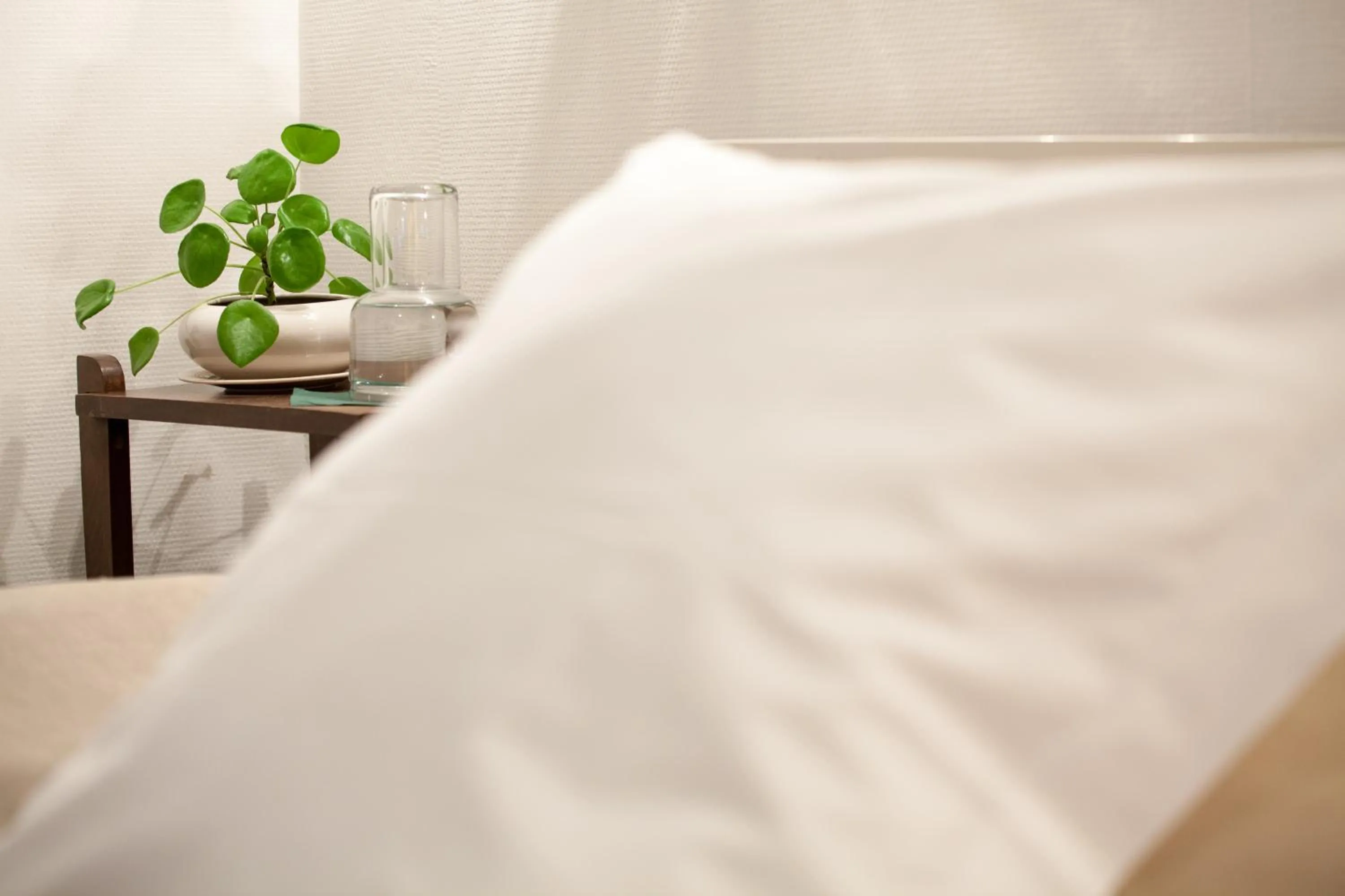 Bedroom, Bed in 46FM : Montauban Guest House