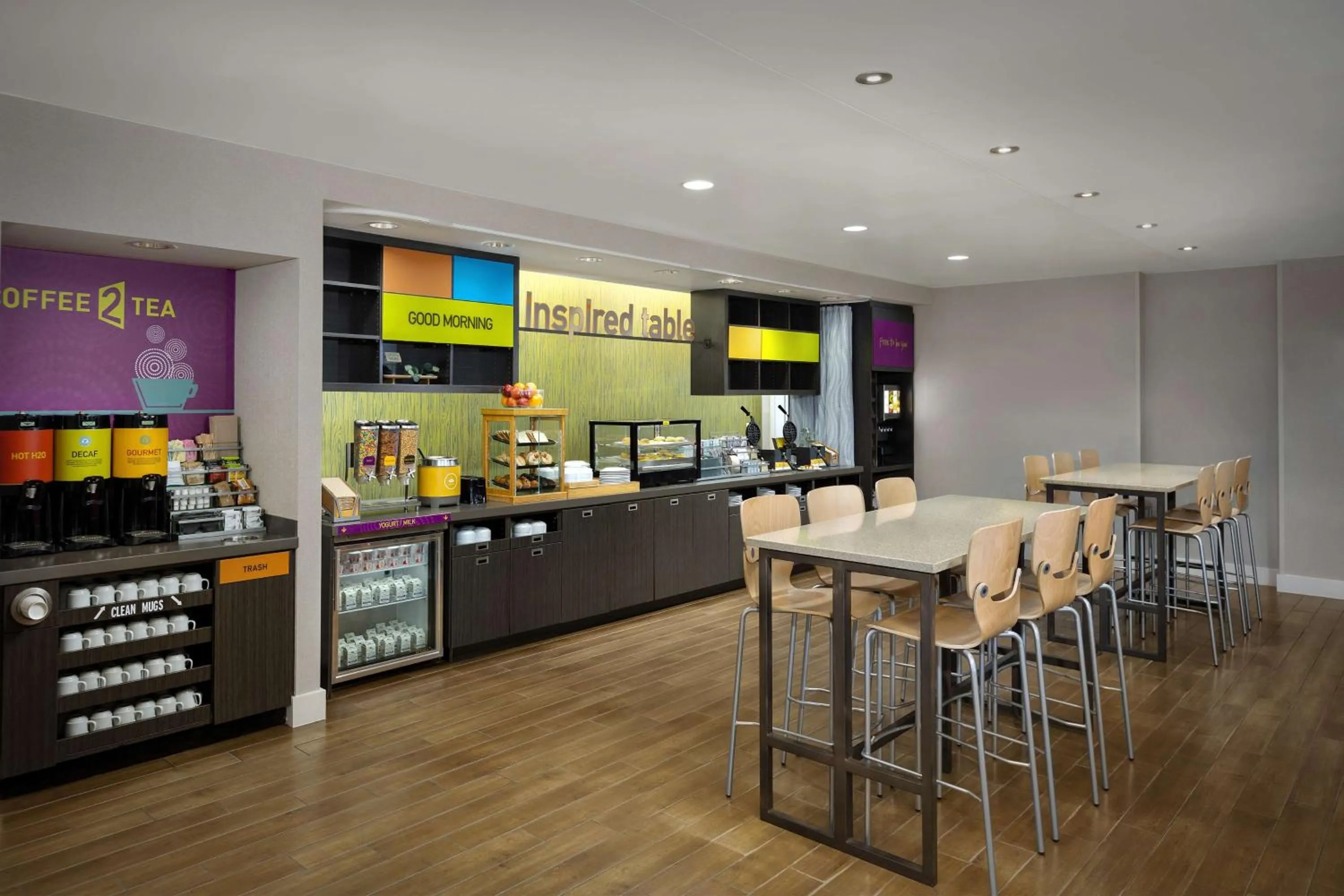 Breakfast in Home2 Suites by Hilton Jacksonville, NC