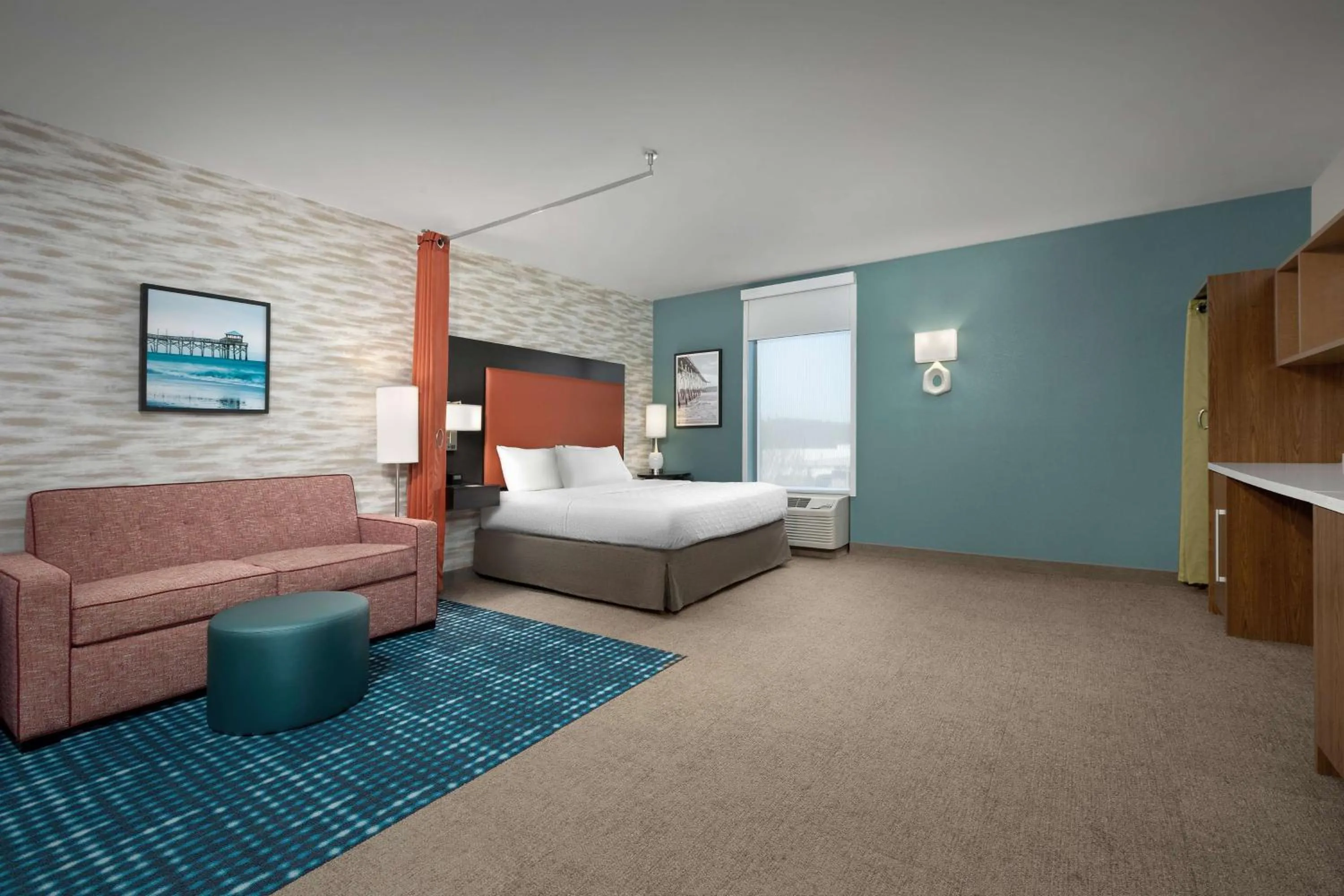 Living room, Bed in Home2 Suites by Hilton Jacksonville, NC