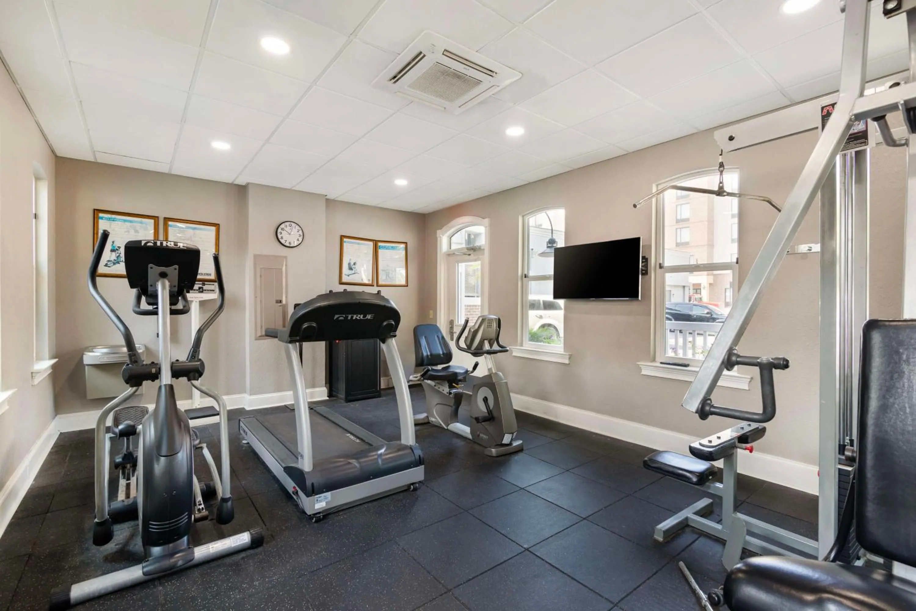 Fitness centre/facilities in Best Western Savannah Historic District