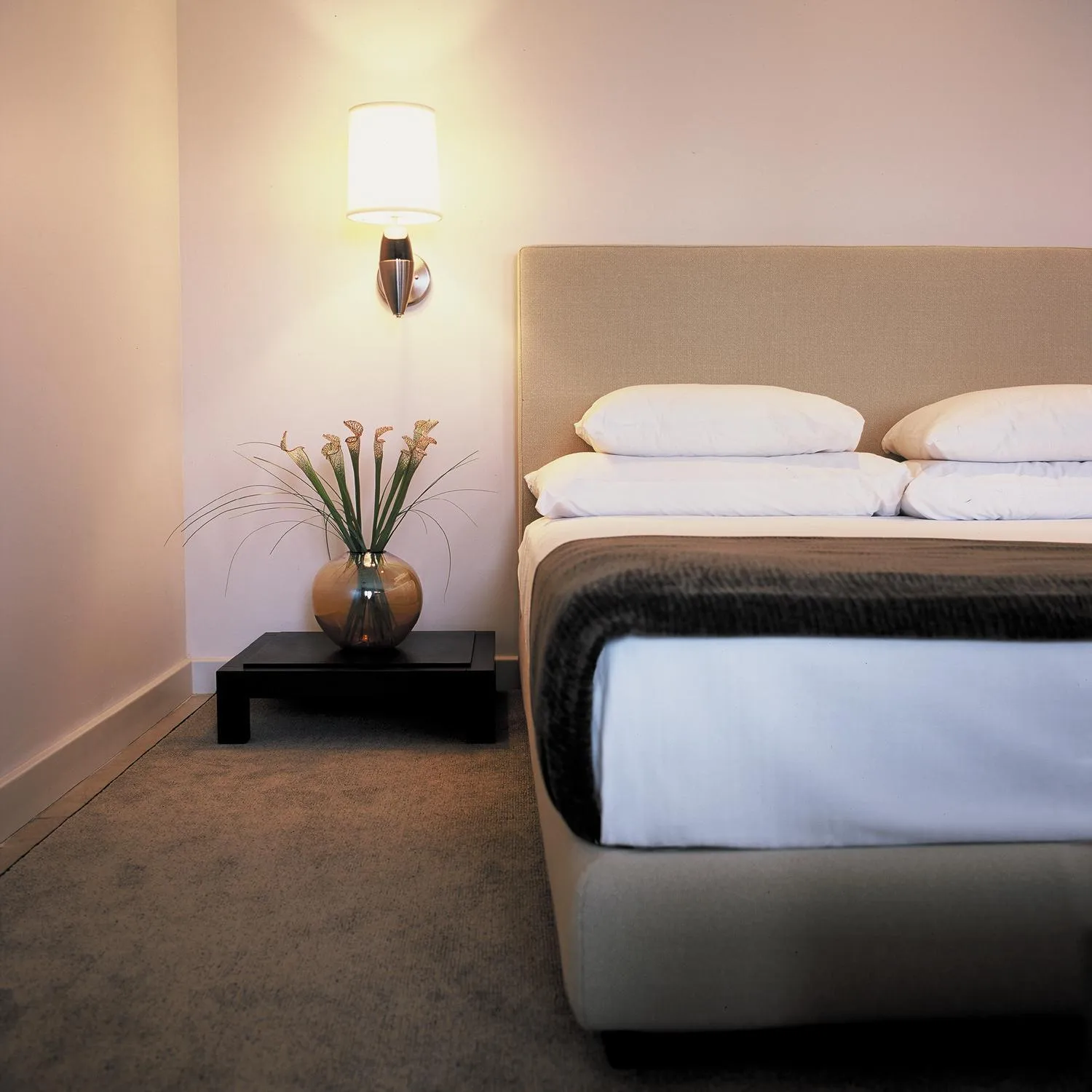 Bedroom, Bed in Loft 523