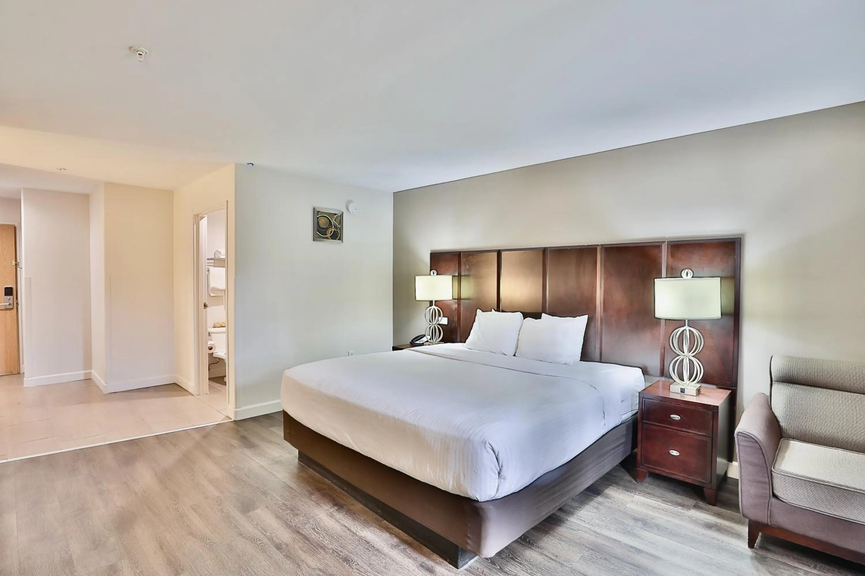 Bedroom, Bed in Baymont by Wyndham Tucson Airport