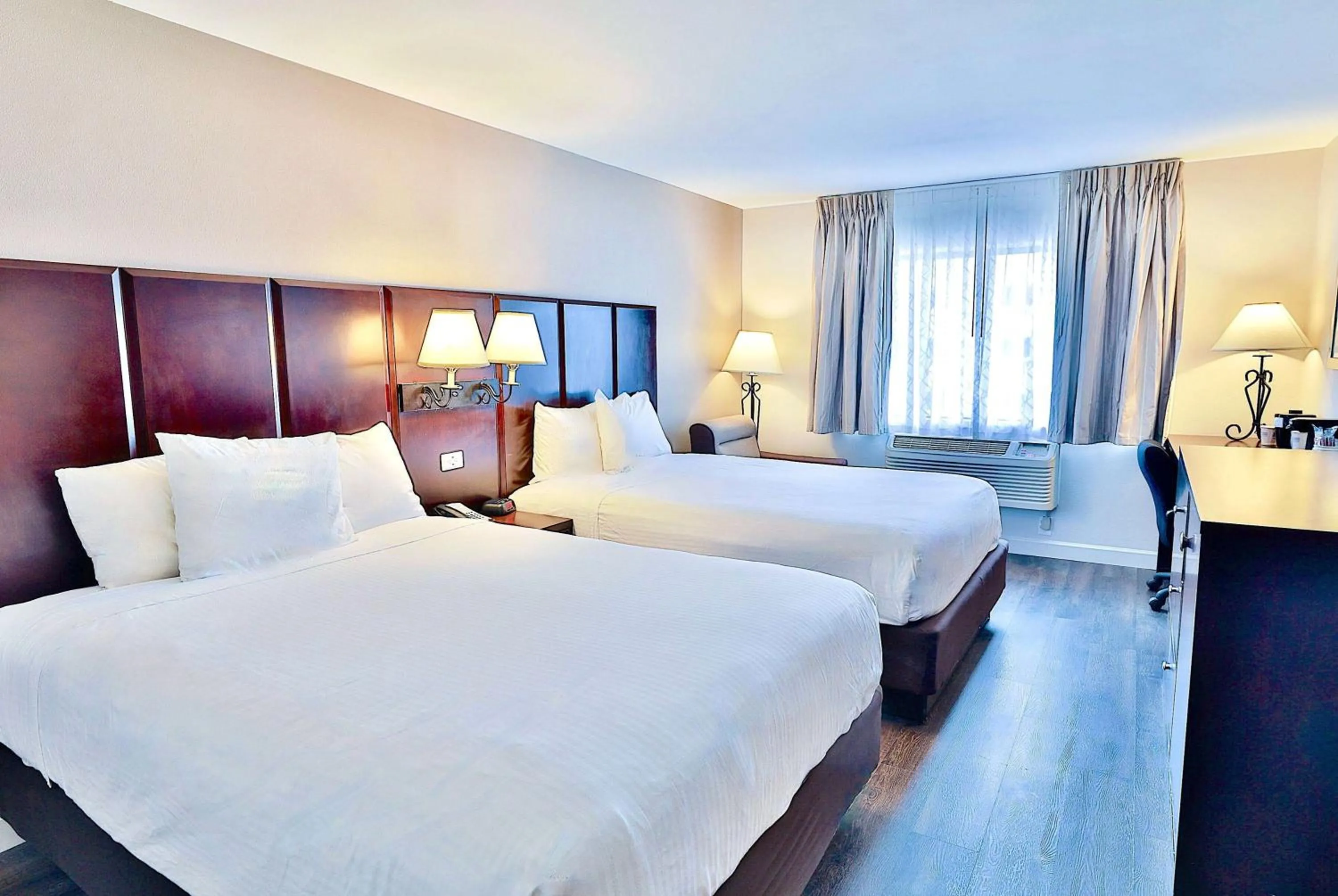 Photo of the whole room, Bed in Baymont by Wyndham Tucson Airport