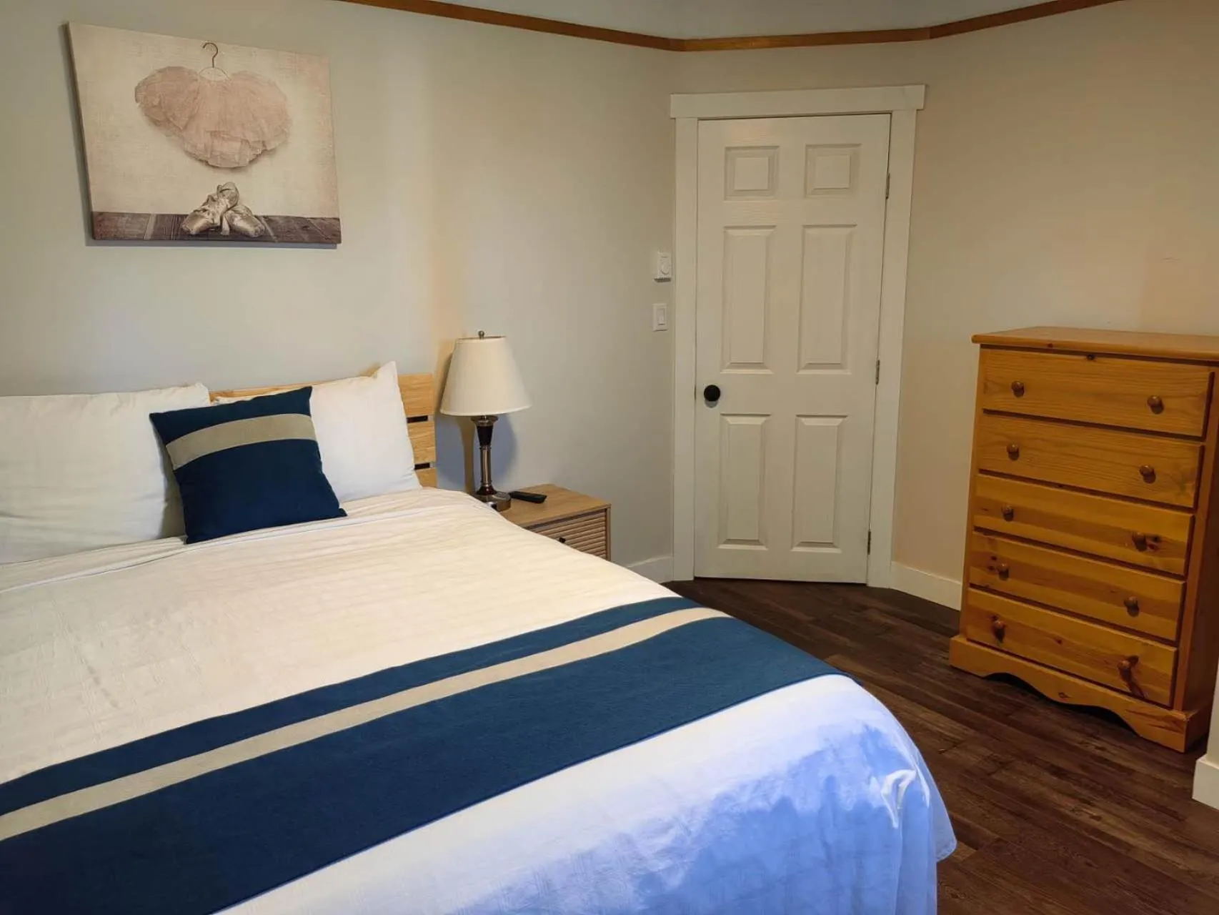 Bedroom, Bed in Harbour Light Motel