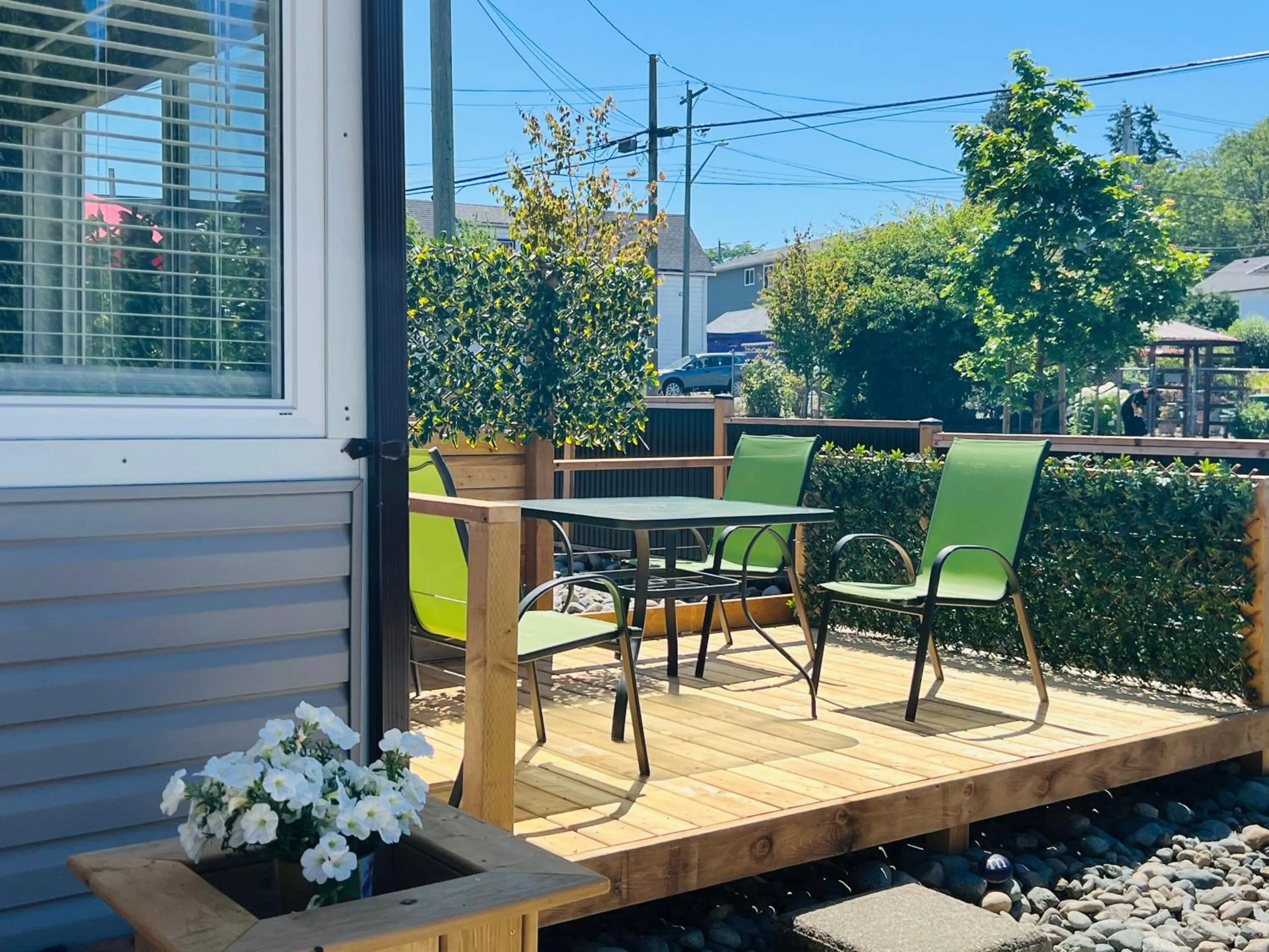 Patio in Harbour Light Motel