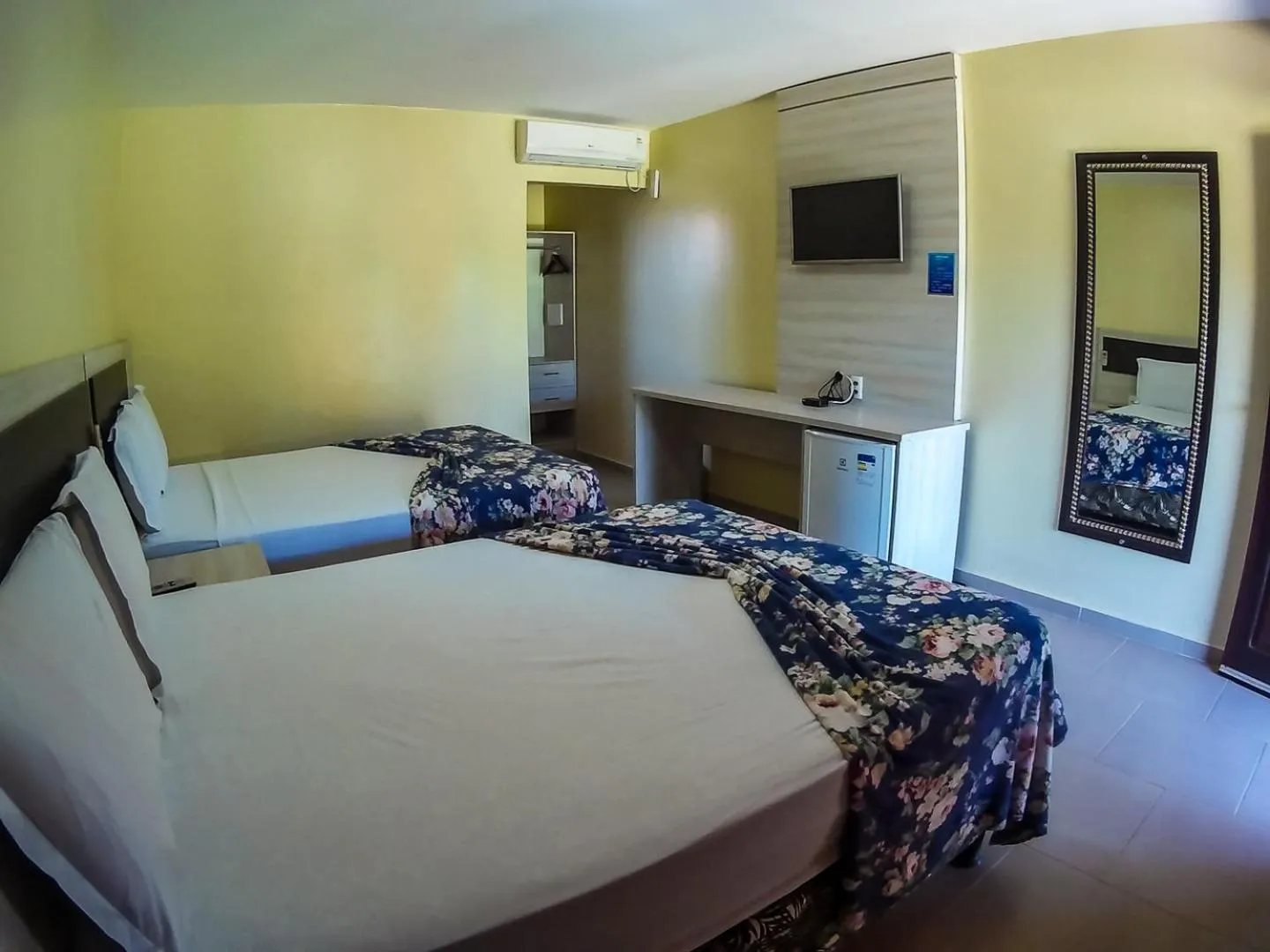 Bedroom, Bed in Jardim dos Orixás