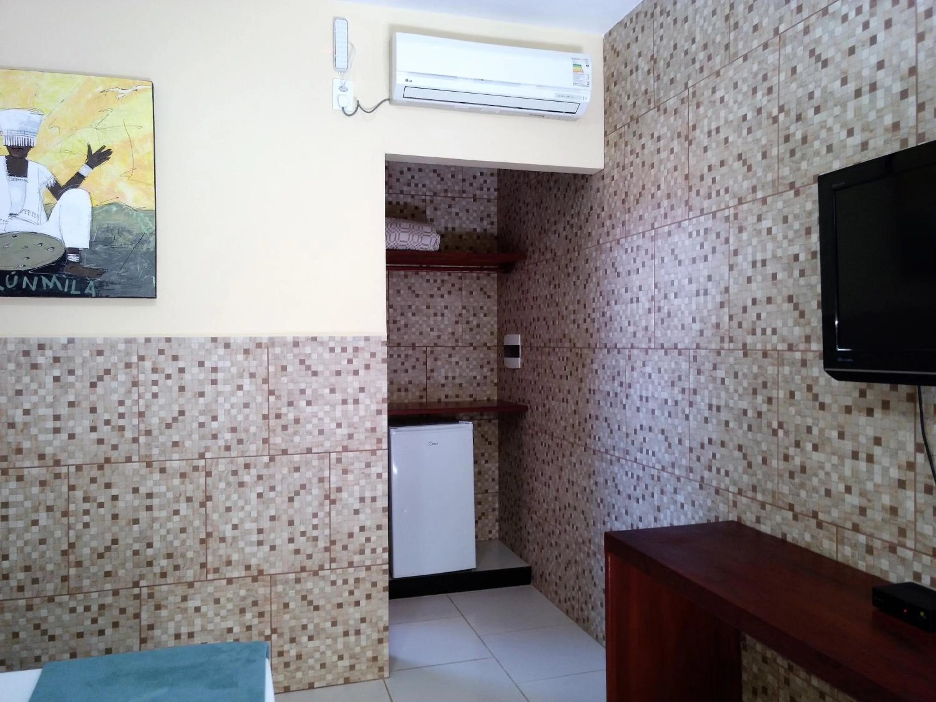 Photo of the whole room in Jardim dos Orixás