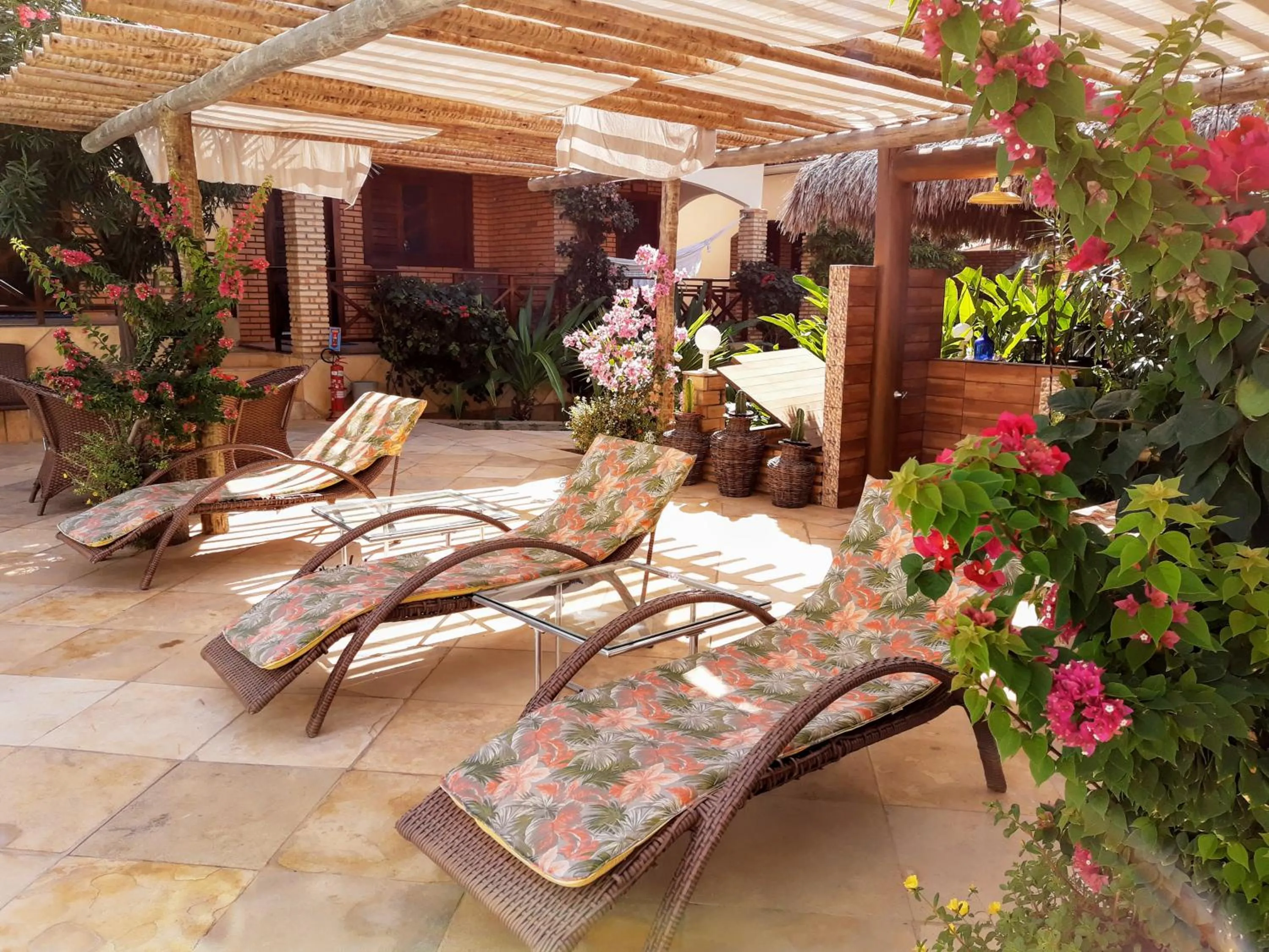 Pool view in Jardim dos Orixás