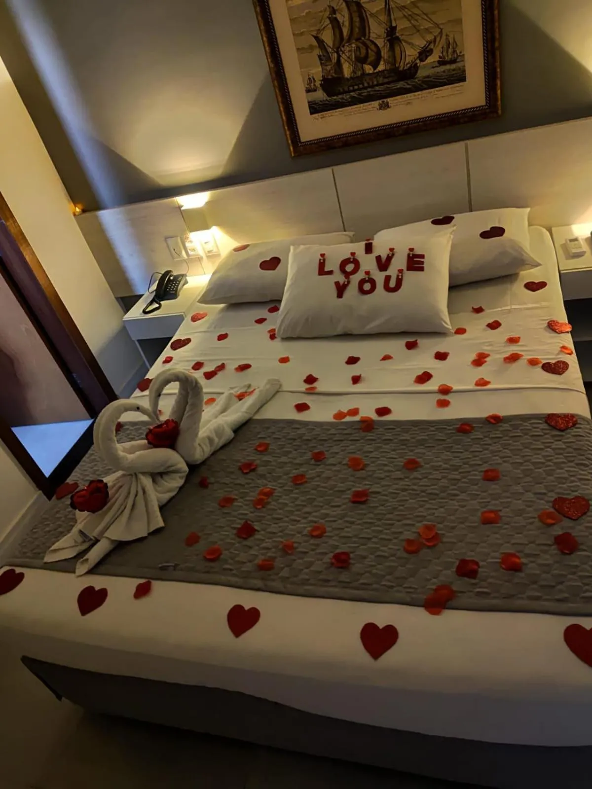 Bed in Hotel Três Caravelas