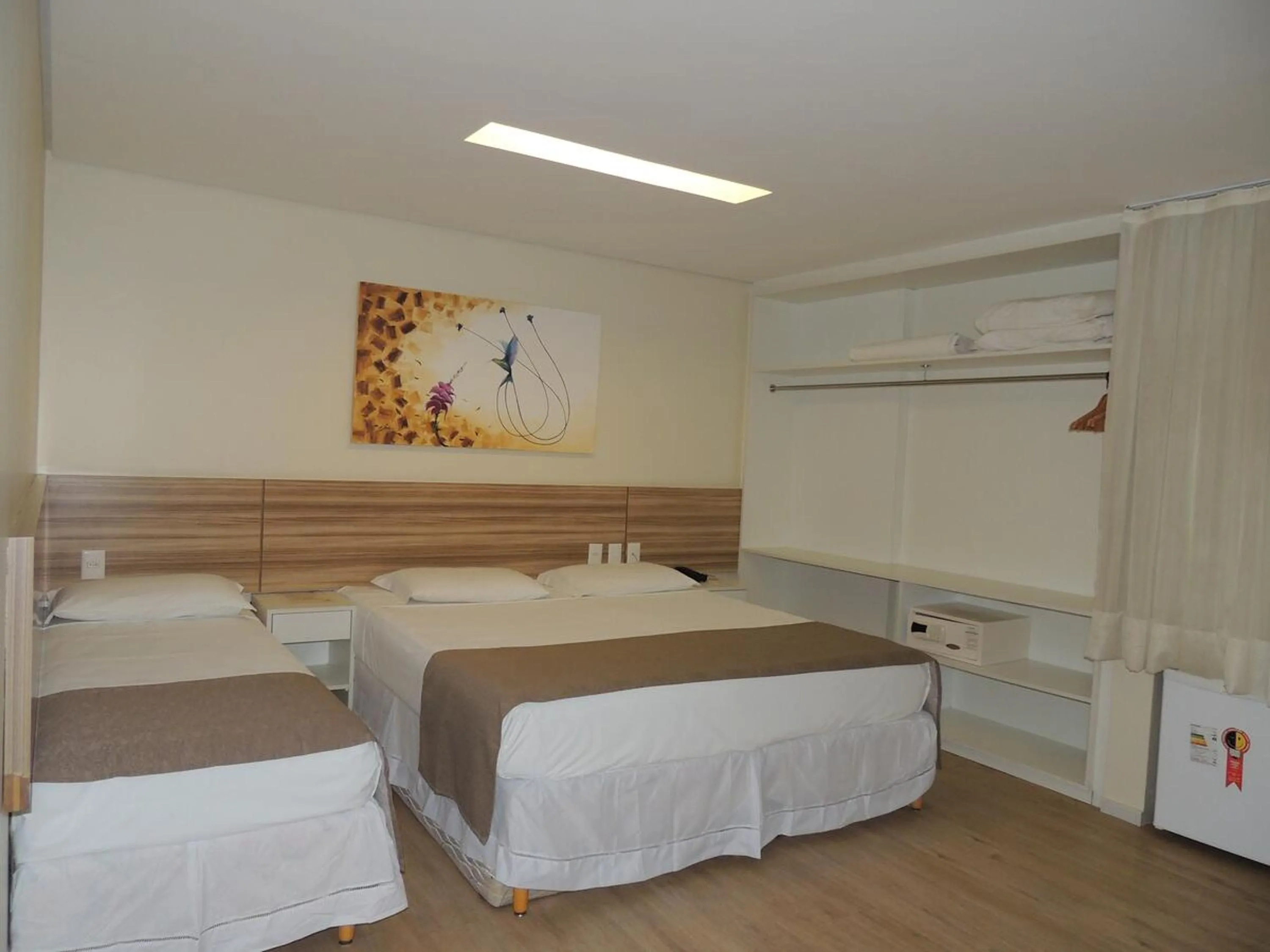 Photo of the whole room, Bed in Hotel Três Caravelas