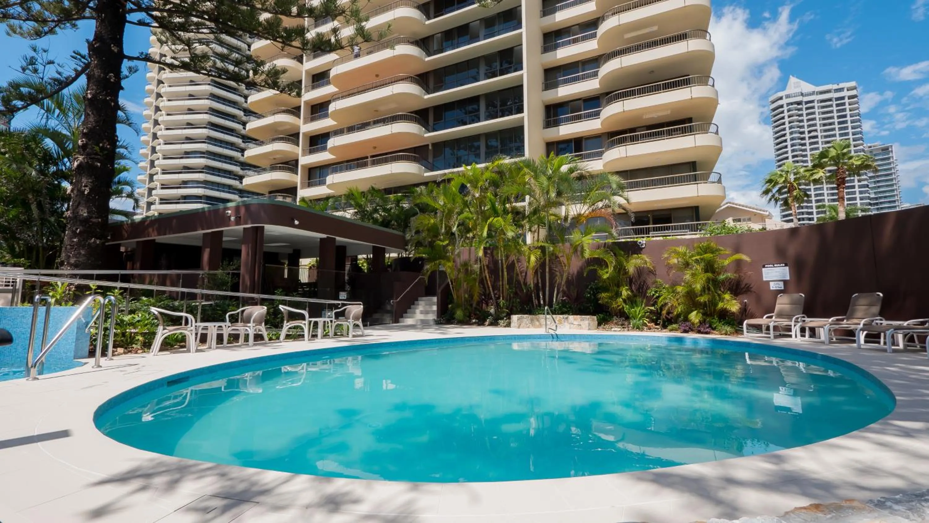  in Norfolk Luxury Beachfront Apartments Gold Coast