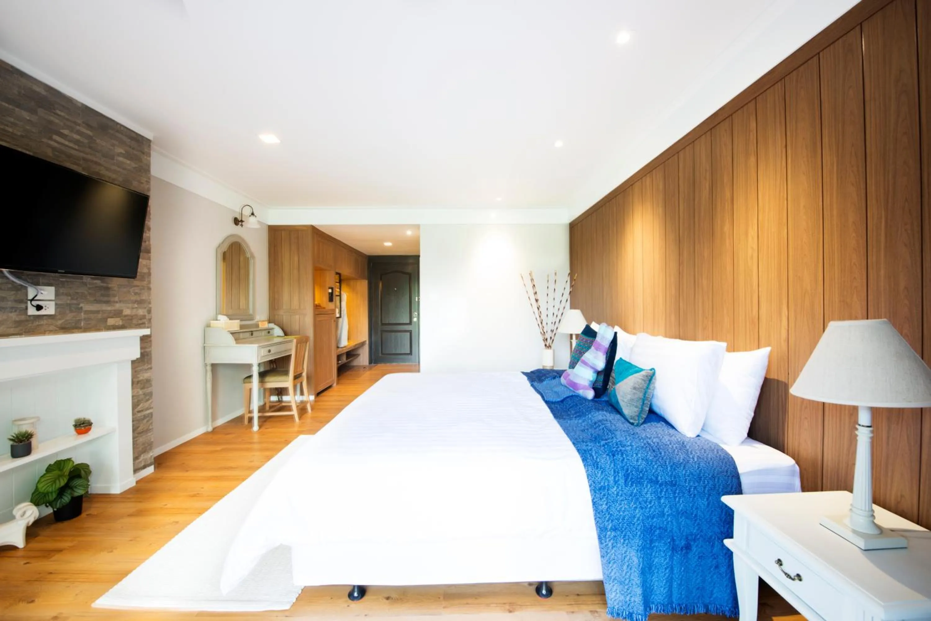 Bed in DoiTung Lodge