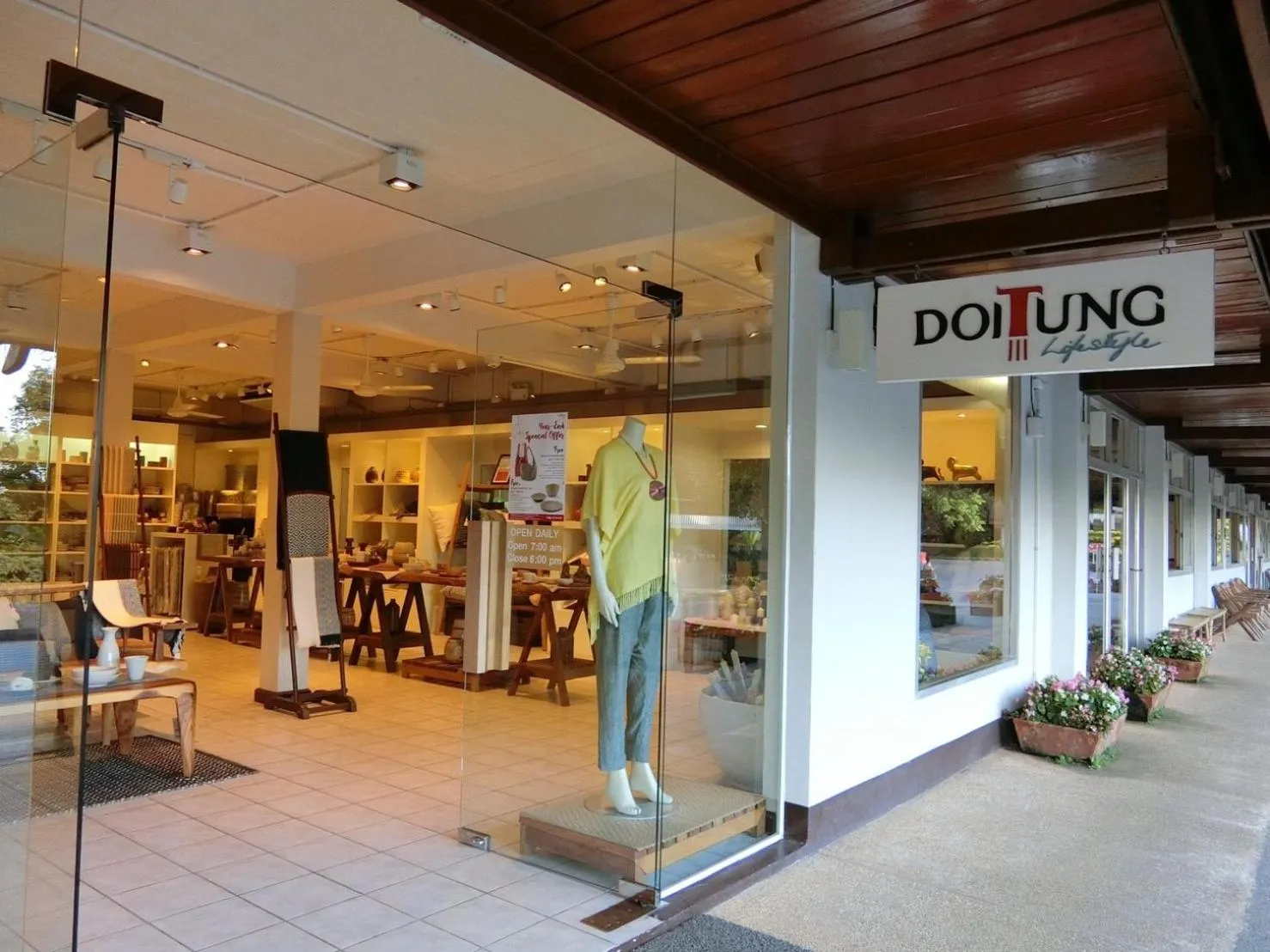 Property building in DoiTung Lodge