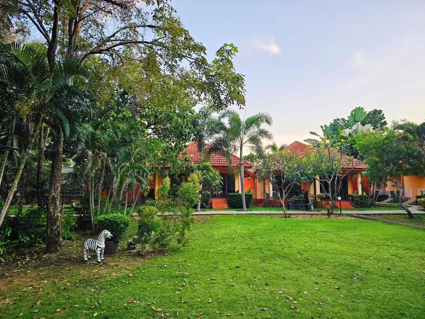 Pranmanee Beach Resort