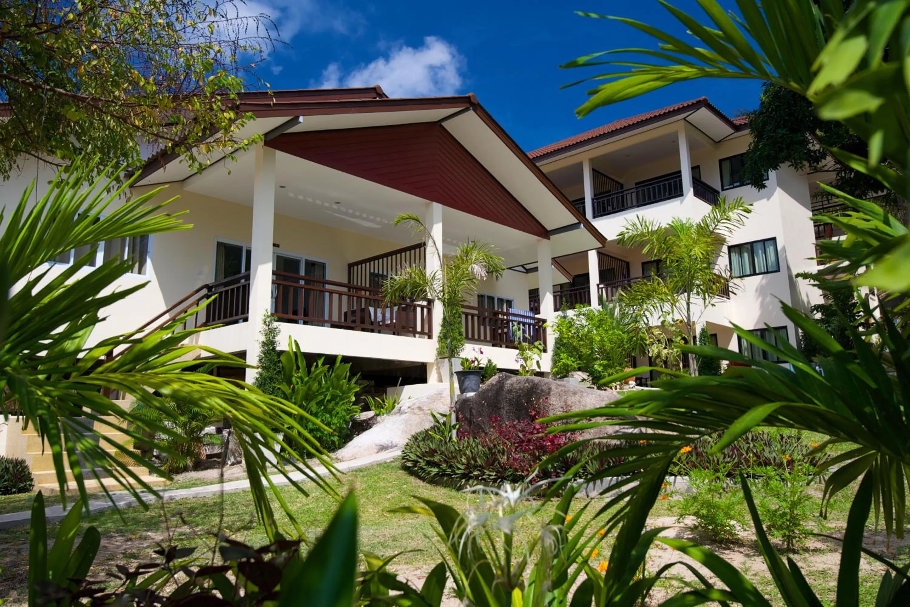 Property building in Ban's Diving Resort