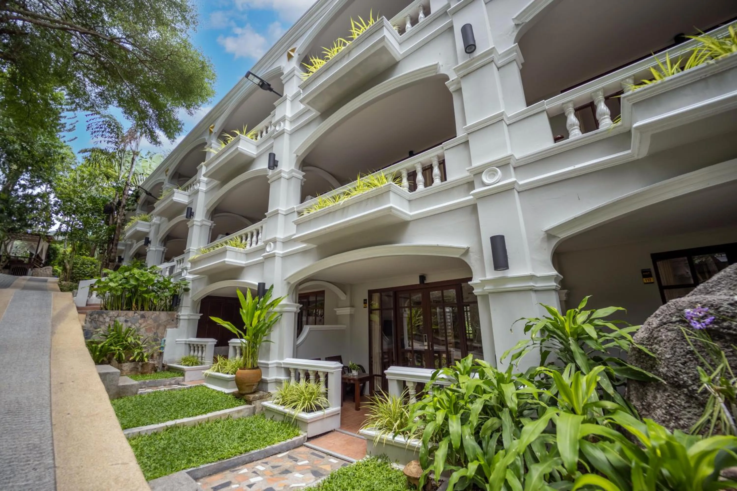 Garden in Ban's Diving Resort