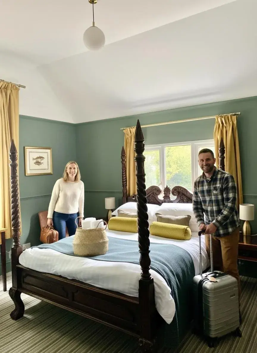 Deluxe King Room in The Emsworth Deluxe King Room in The Emsworth