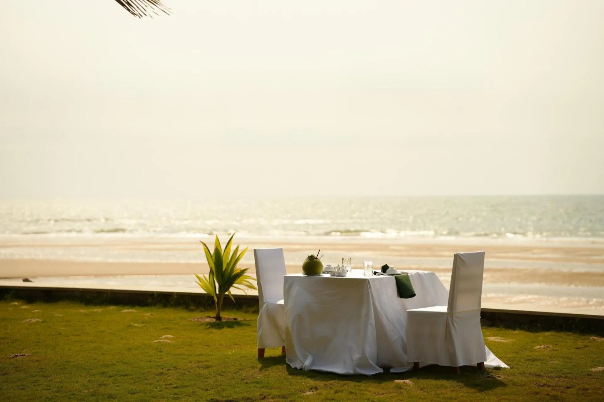 Dat Lanh Beach Resort