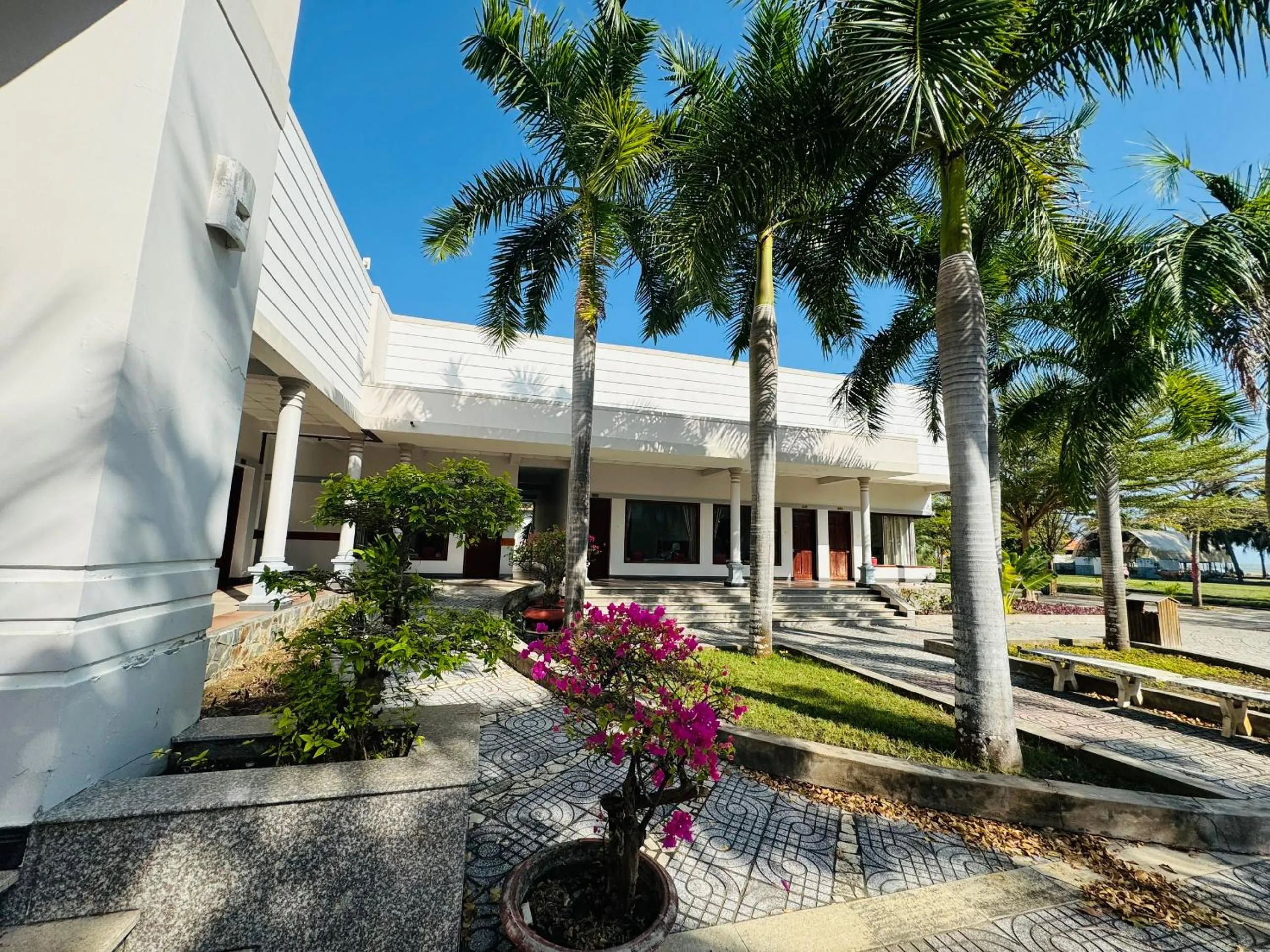 Dat Lanh Beach Resort