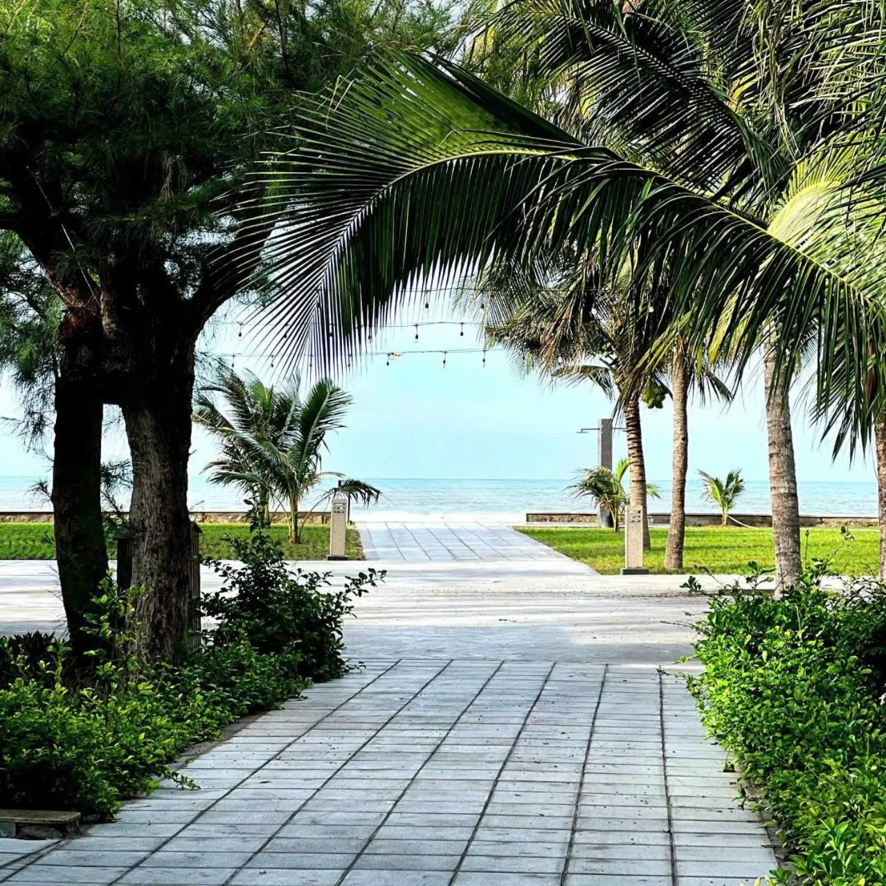 Dat Lanh Beach Resort