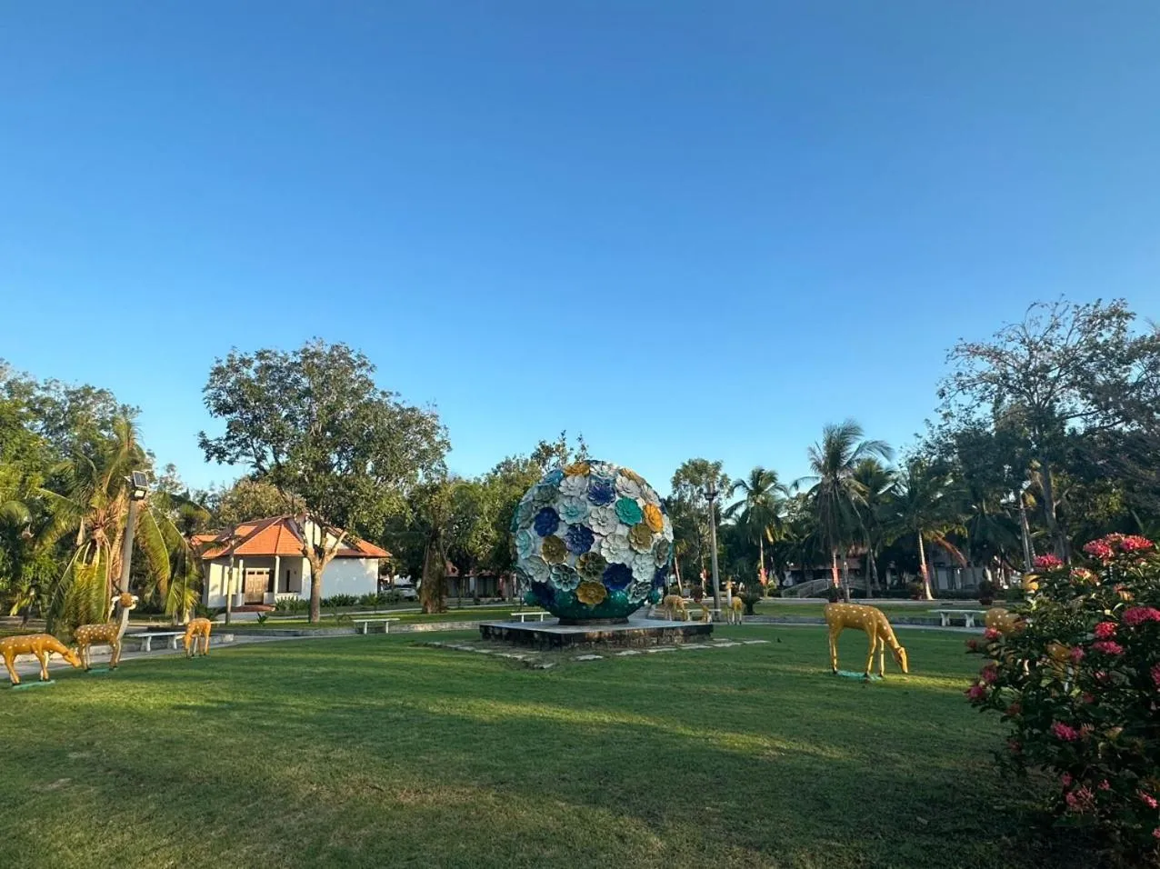 Day in Dat Lanh Beach Resort