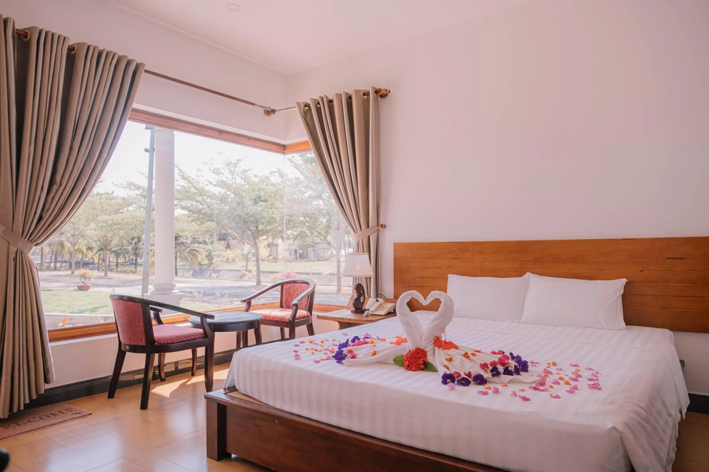 Bed in Dat Lanh Beach Resort