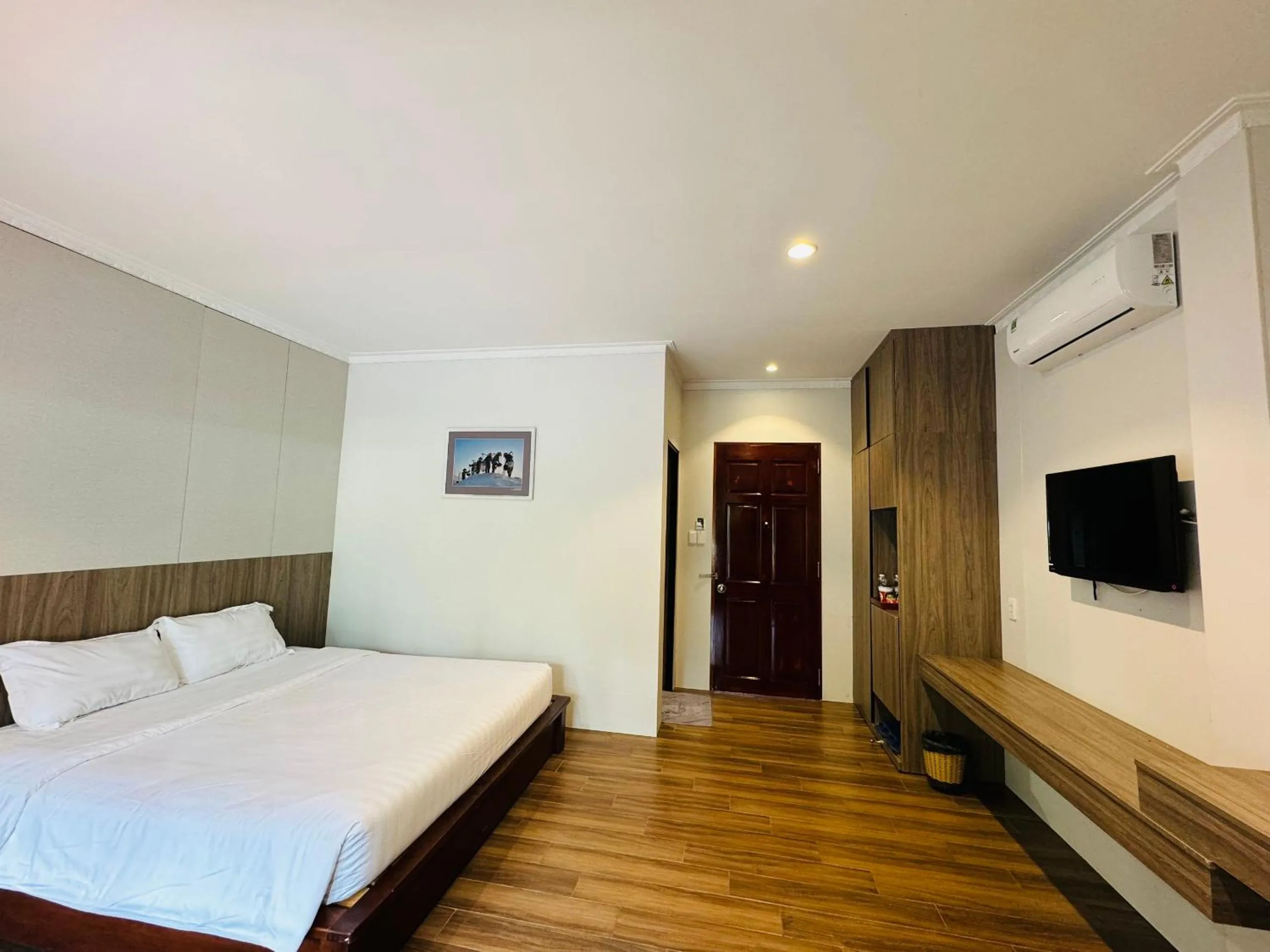 Bed in Dat Lanh Beach Resort