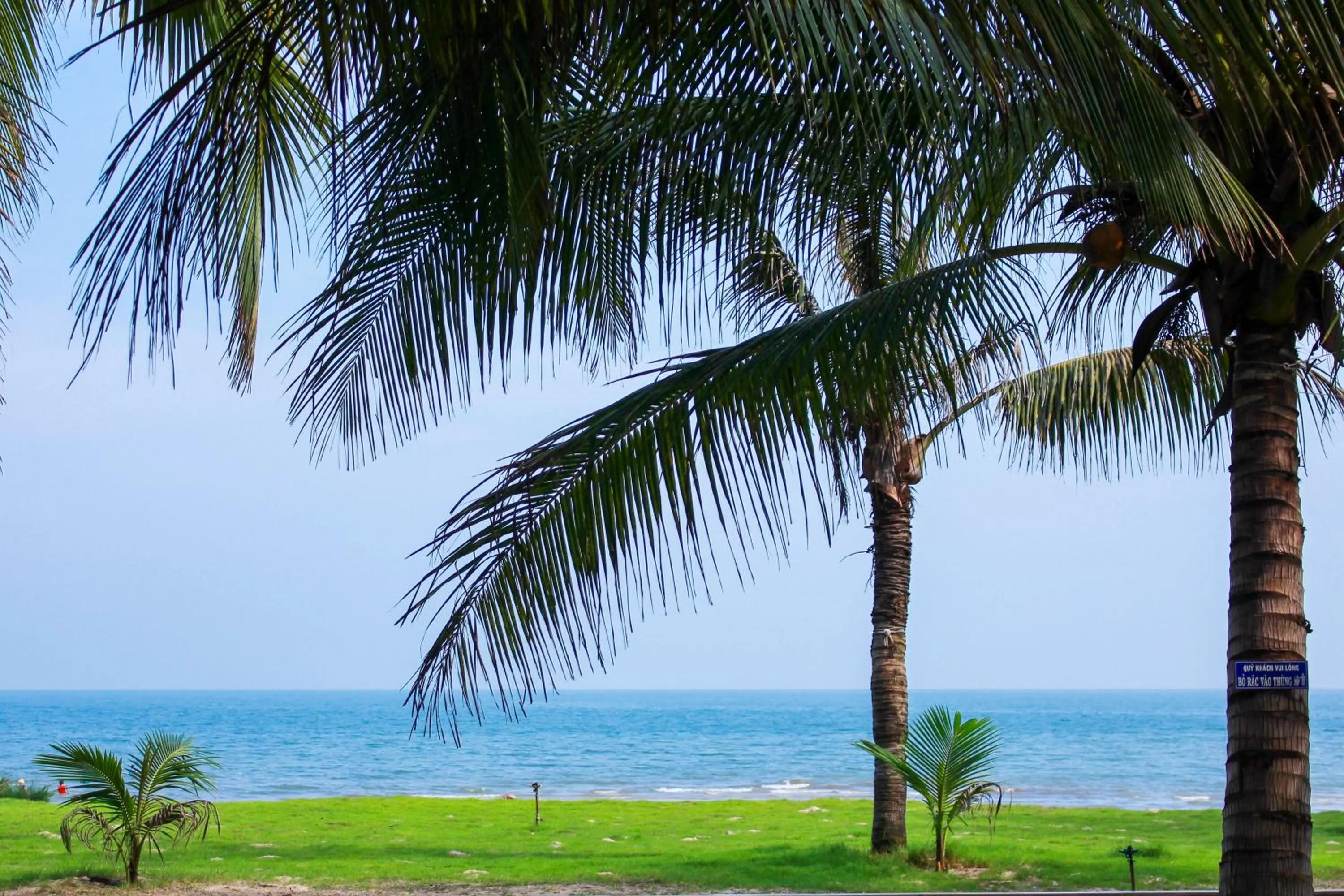 Beach in Dat Lanh Beach Resort