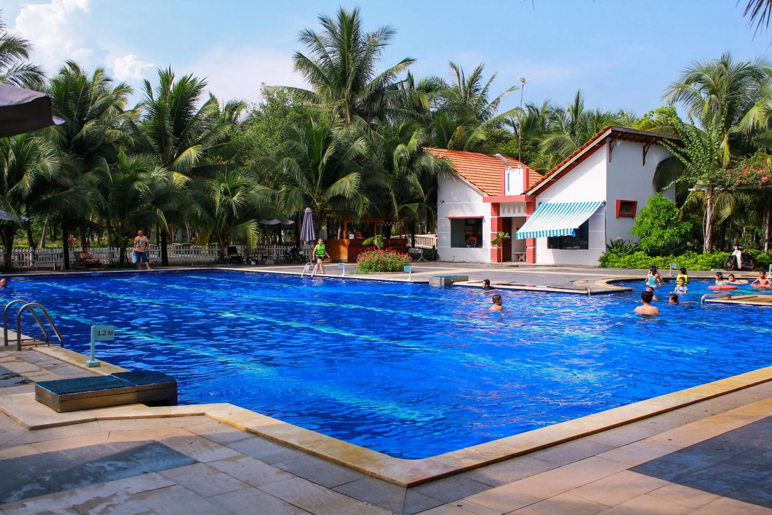Swimming pool in Dat Lanh Beach Resort