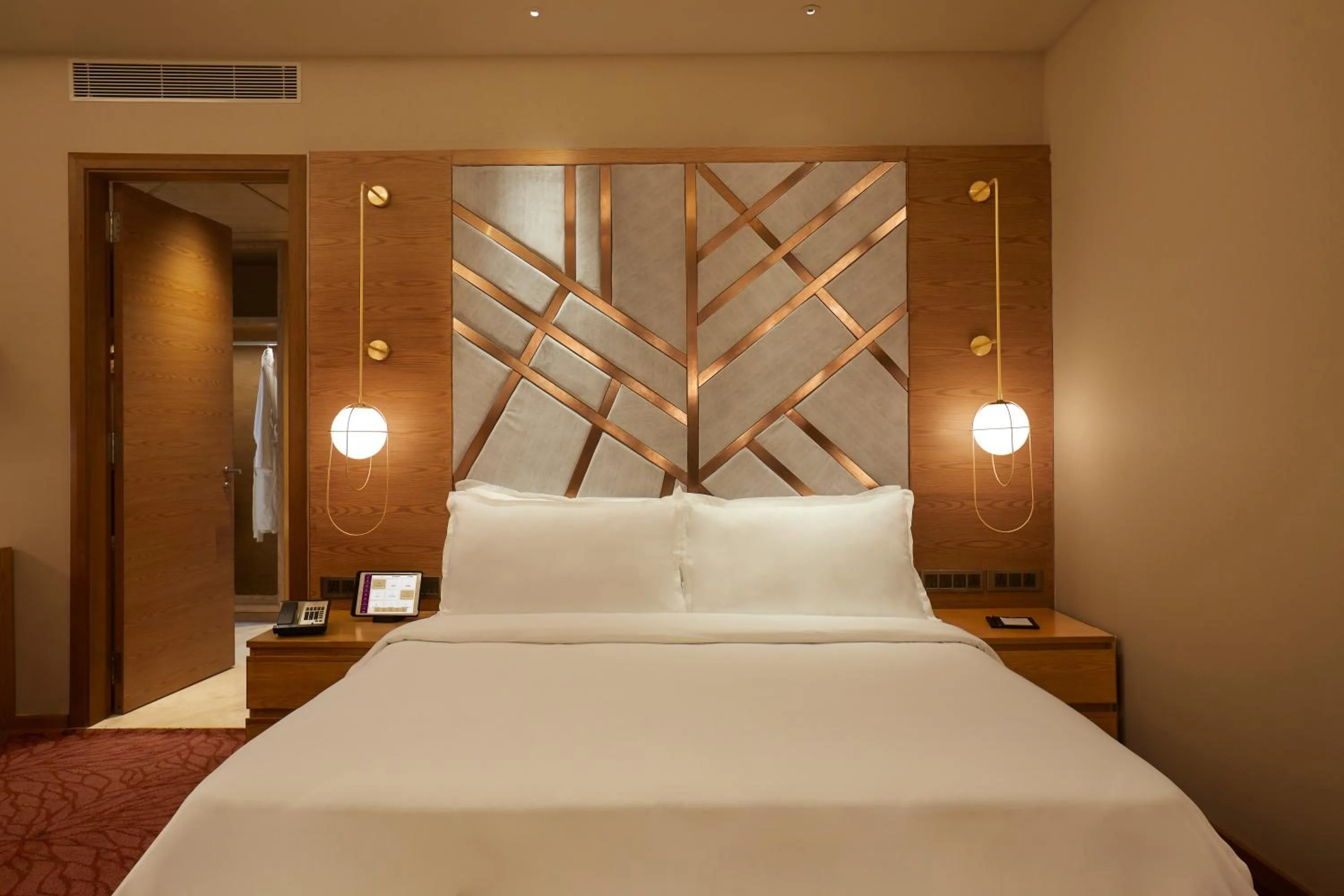 Bedroom, Bed in The Residency Towers