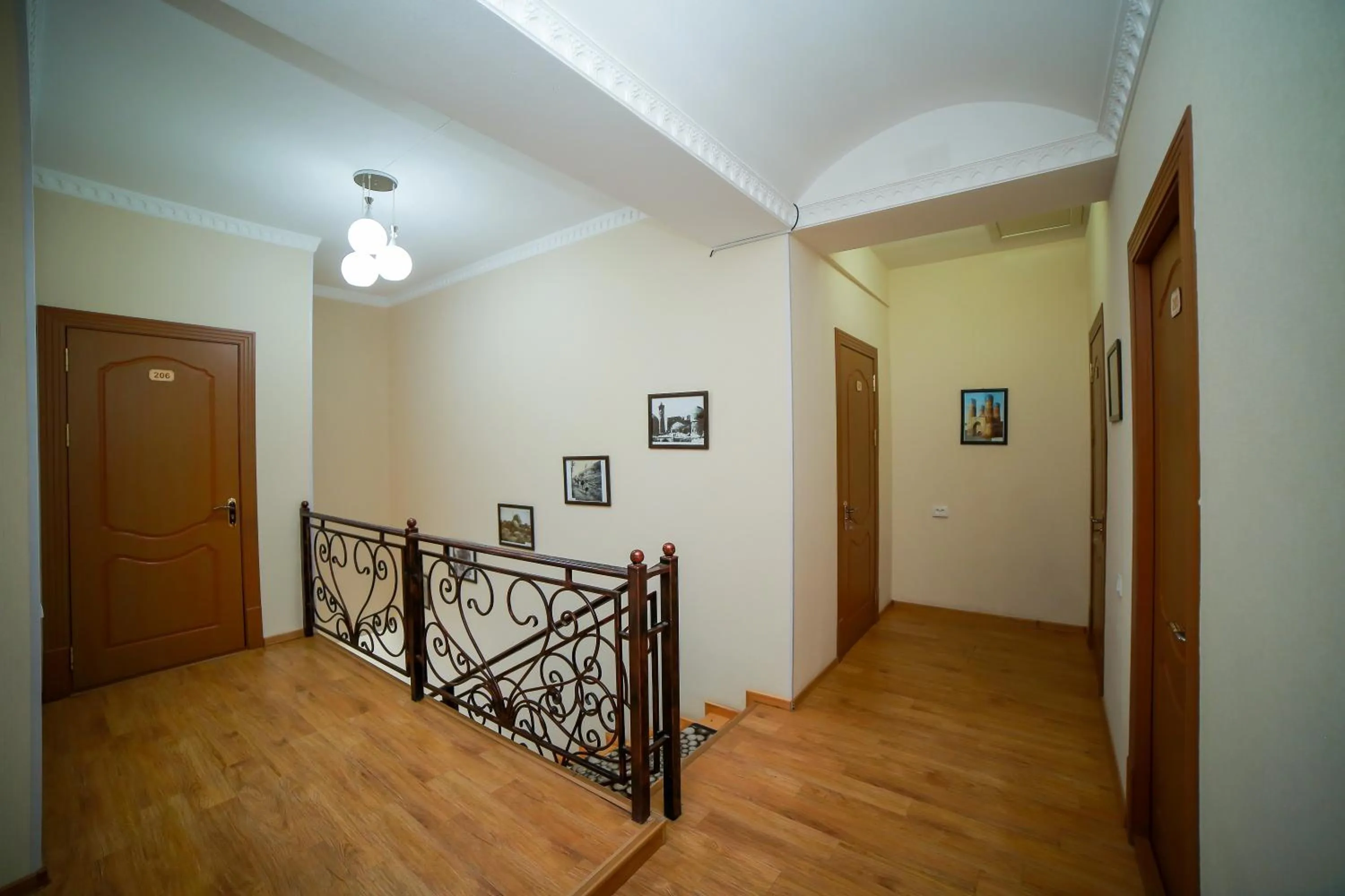 Property building in Hotel RAYHON BOUTIQUE