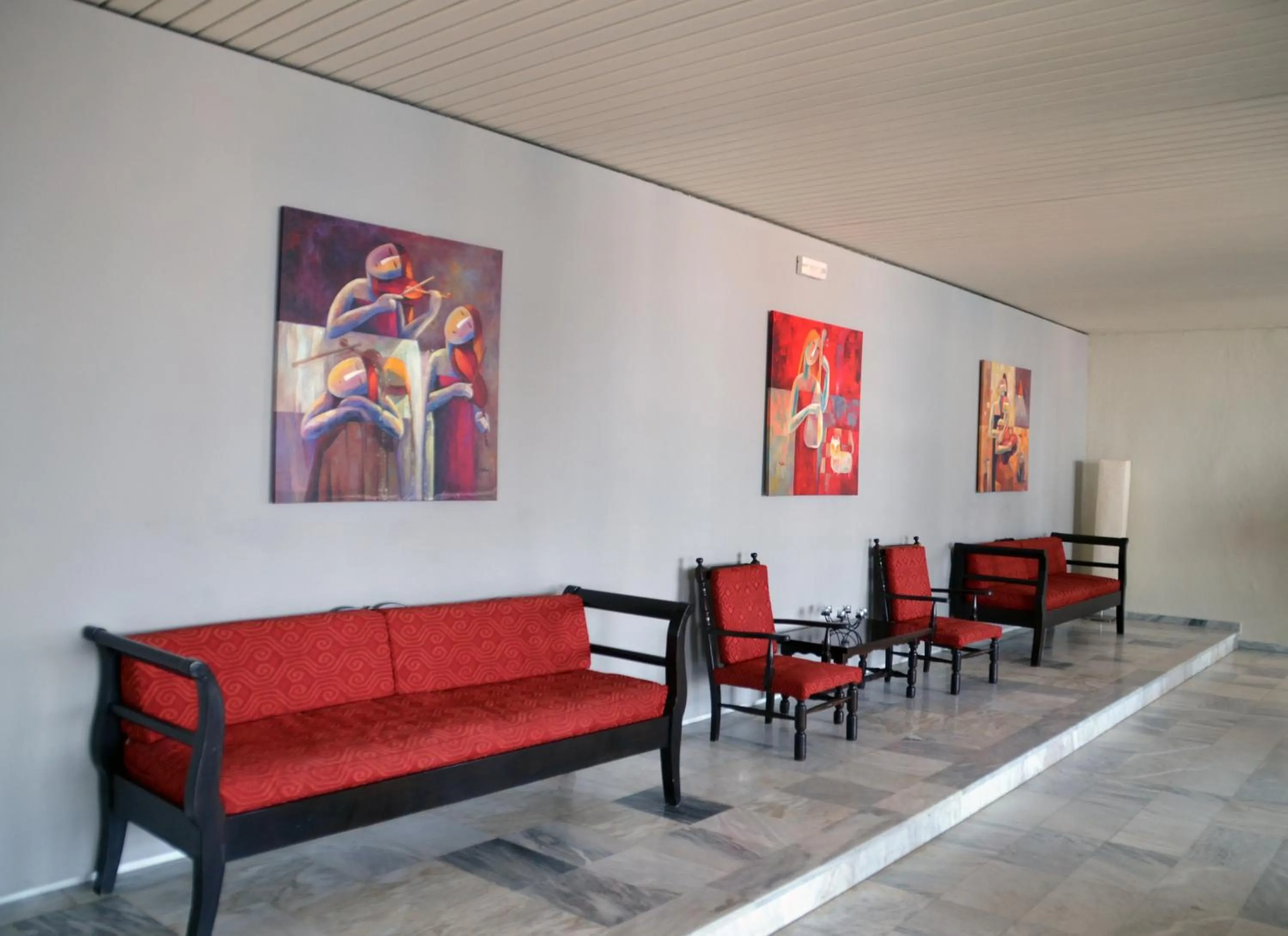 Lounge or bar in Canvas by Mitsis Belvedere