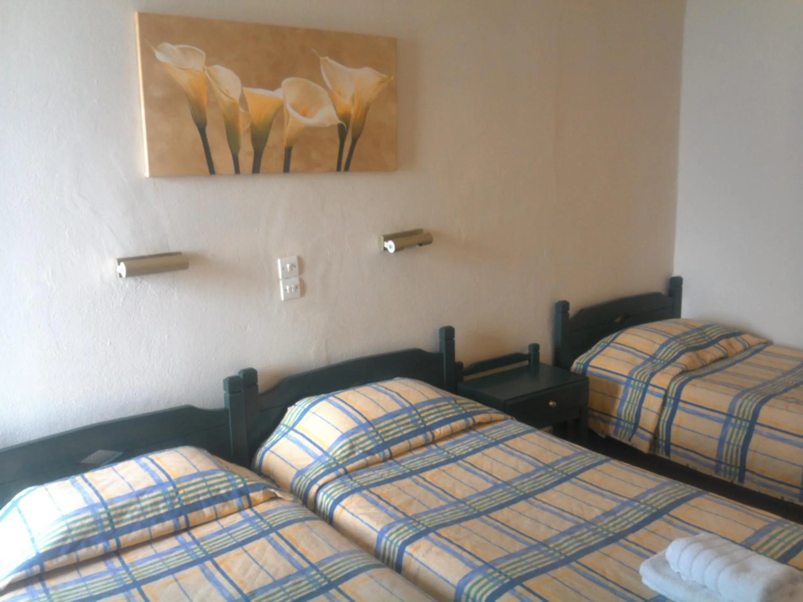 Bed in Canvas by Mitsis Belvedere